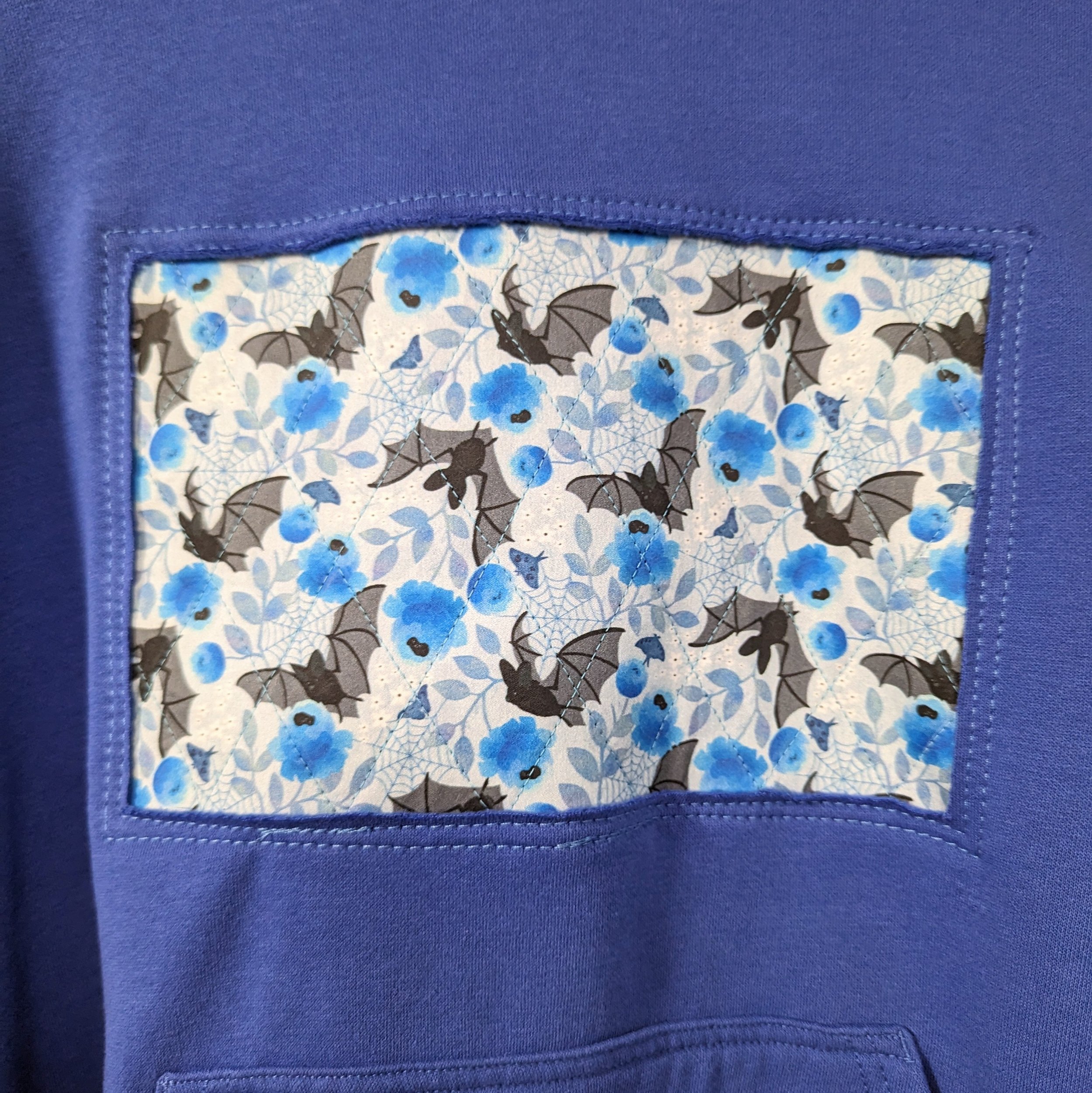 sweatshirt 18 close up.jpg