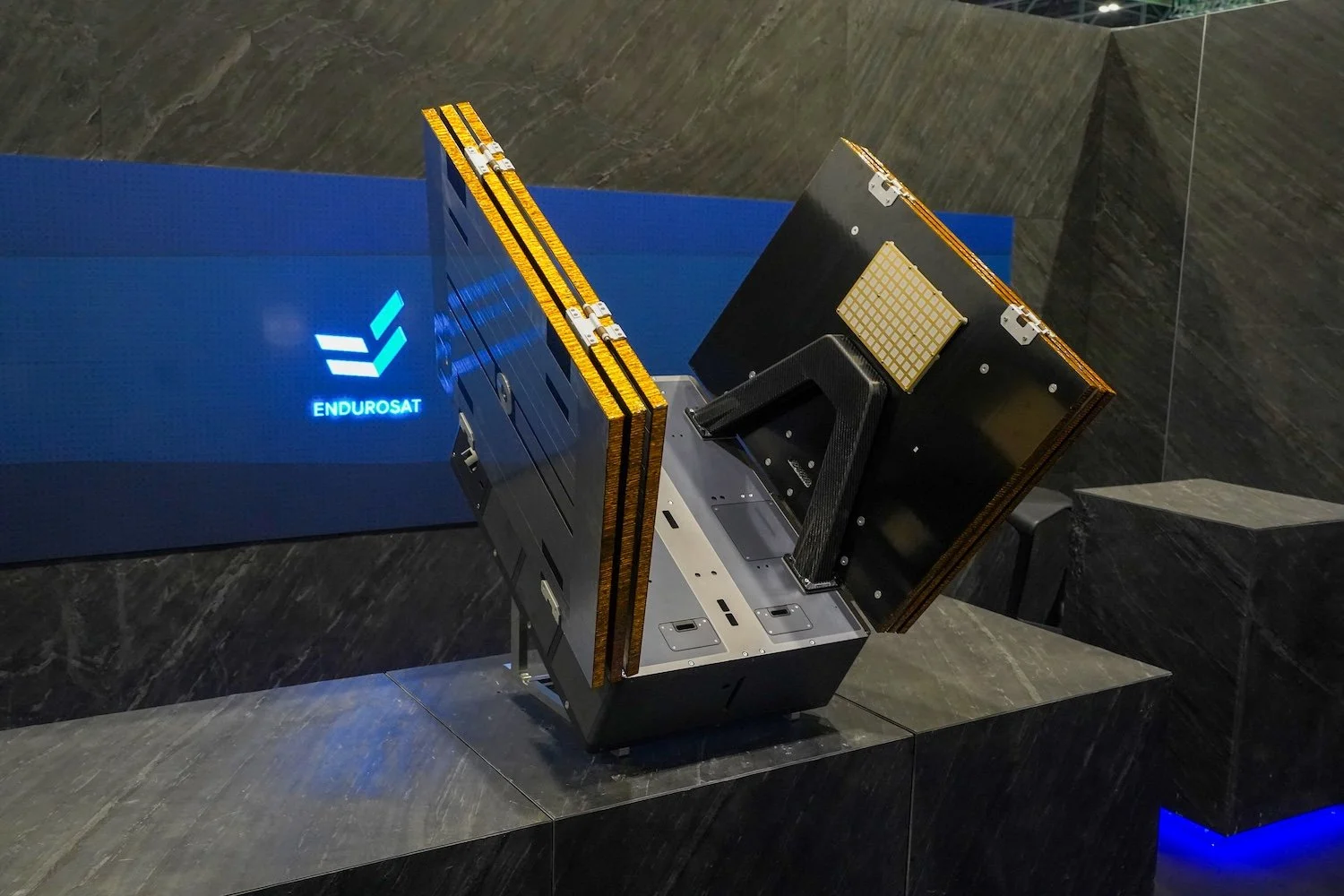 Space-Comm expo Europe 2026 - Millilux.io by Hiatus.Digital 3.JPG