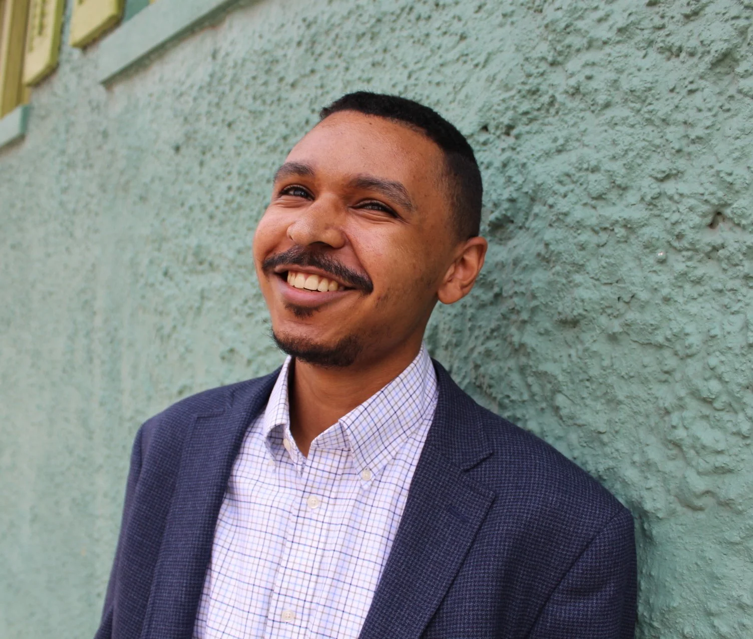 Felder Headshot 1.JPG