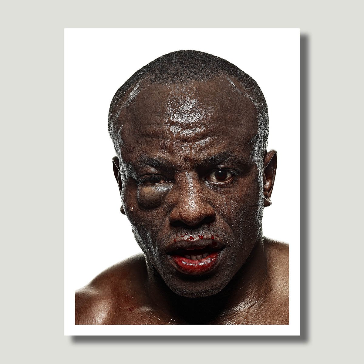 Cage_fighter_photograph_01.jpg
