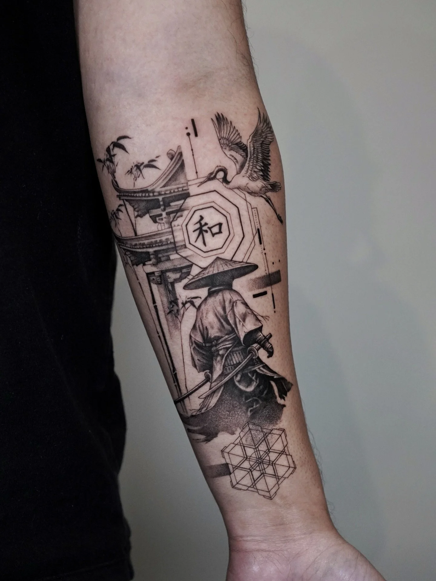 This piece grew from my client&rsquo;s long-standing fascination with Japan - the art, the traditions, the places that stayed with them long after each visit. Japanese-themed designs are always a joy to create🎋