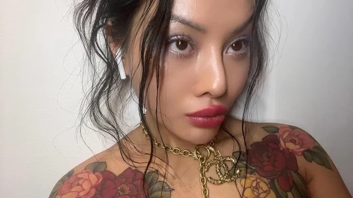 2025 has been insane. I pushed myself so much this year honestly it felt pretty bad the entire time but looking back now this year has been amazing. 
Got into my first shop- as a self taught tattooist that was a BIG deal for me 
Traveled a lot- Hong 