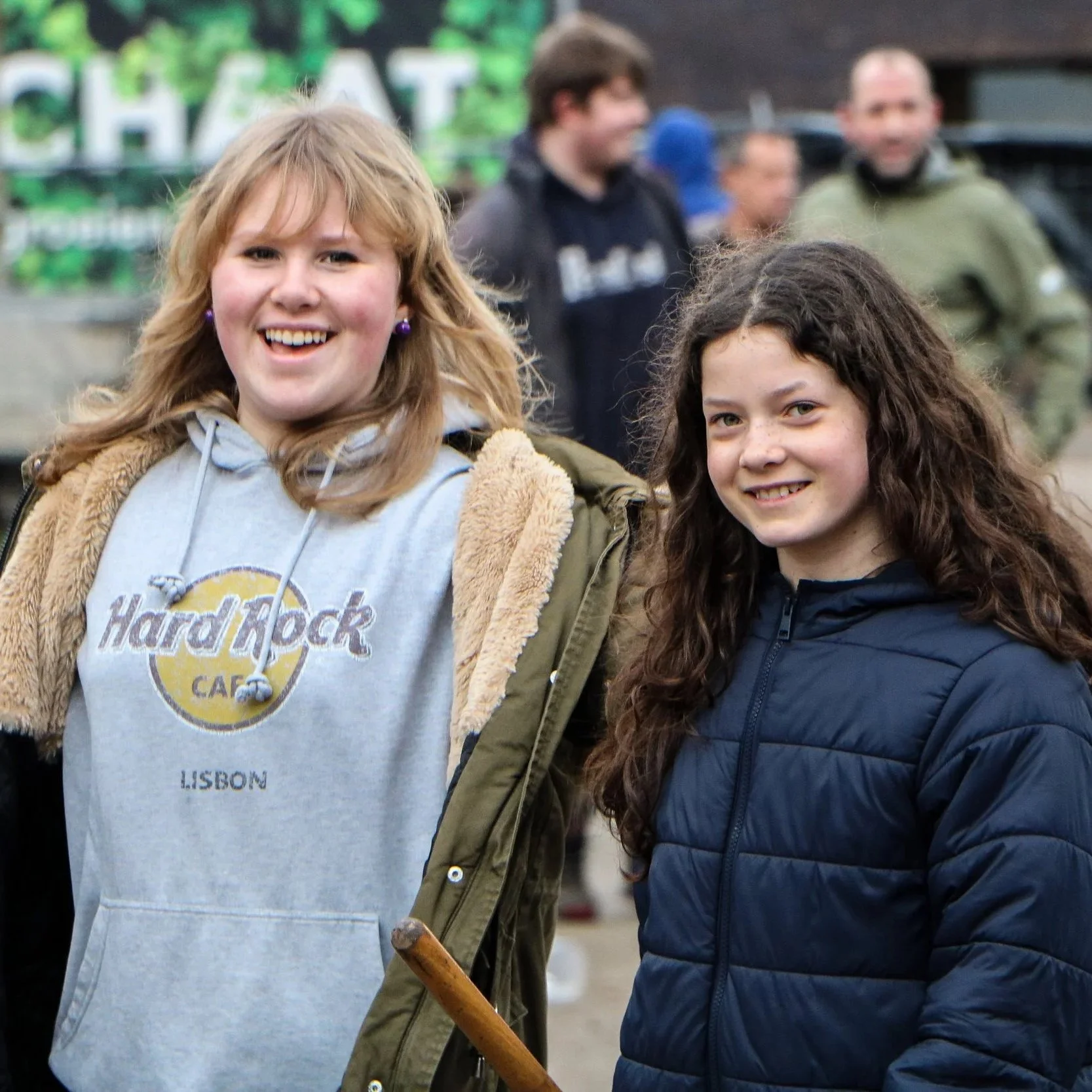Groene speelplaats: handen uit de mouwen op Atheneum Brasschaat