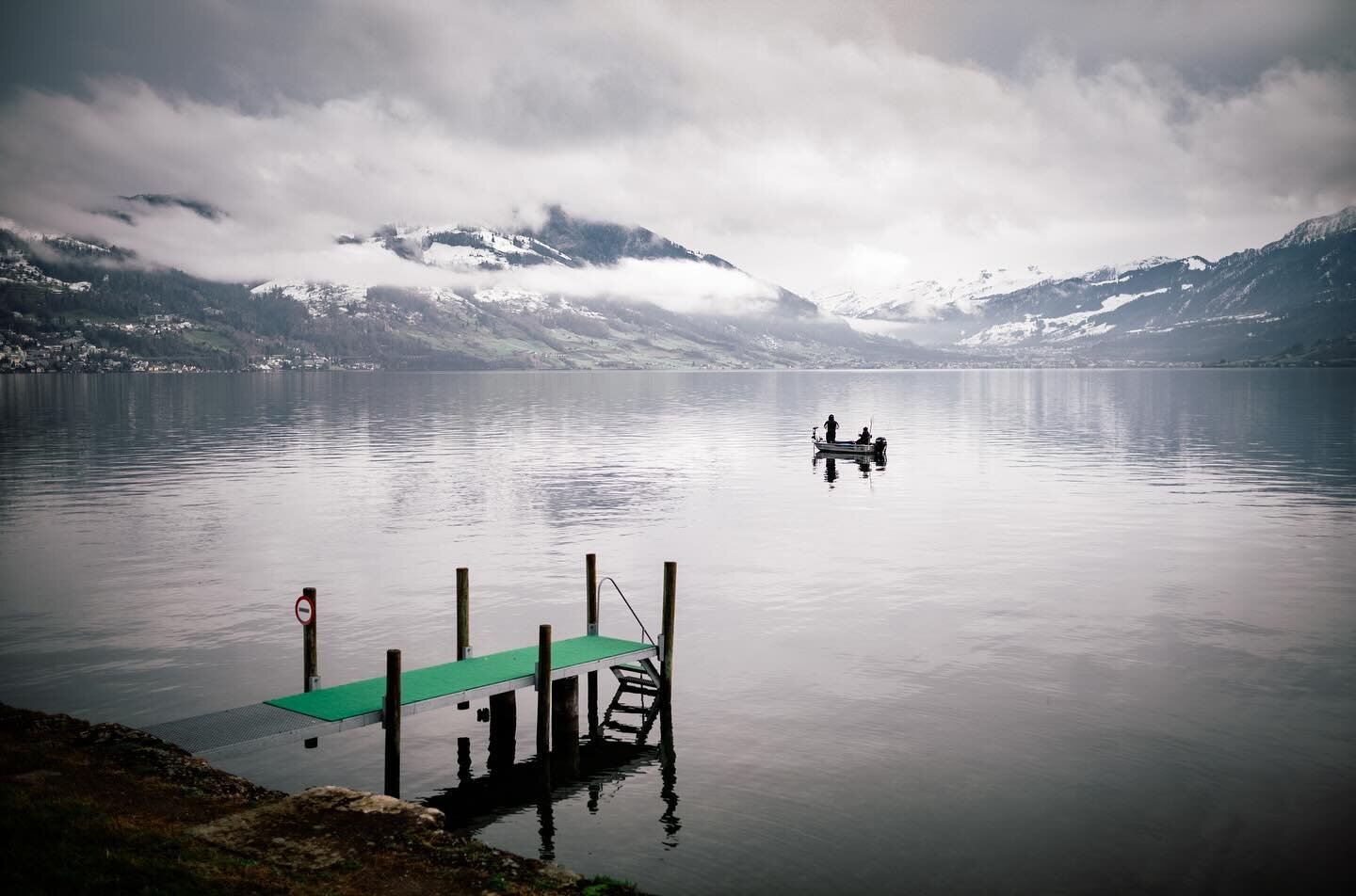 immenSEE

#m10r #summilux35asph #immensee #schweiz #wintermood #fotografsalzburg #berufsfotografiesalzburg