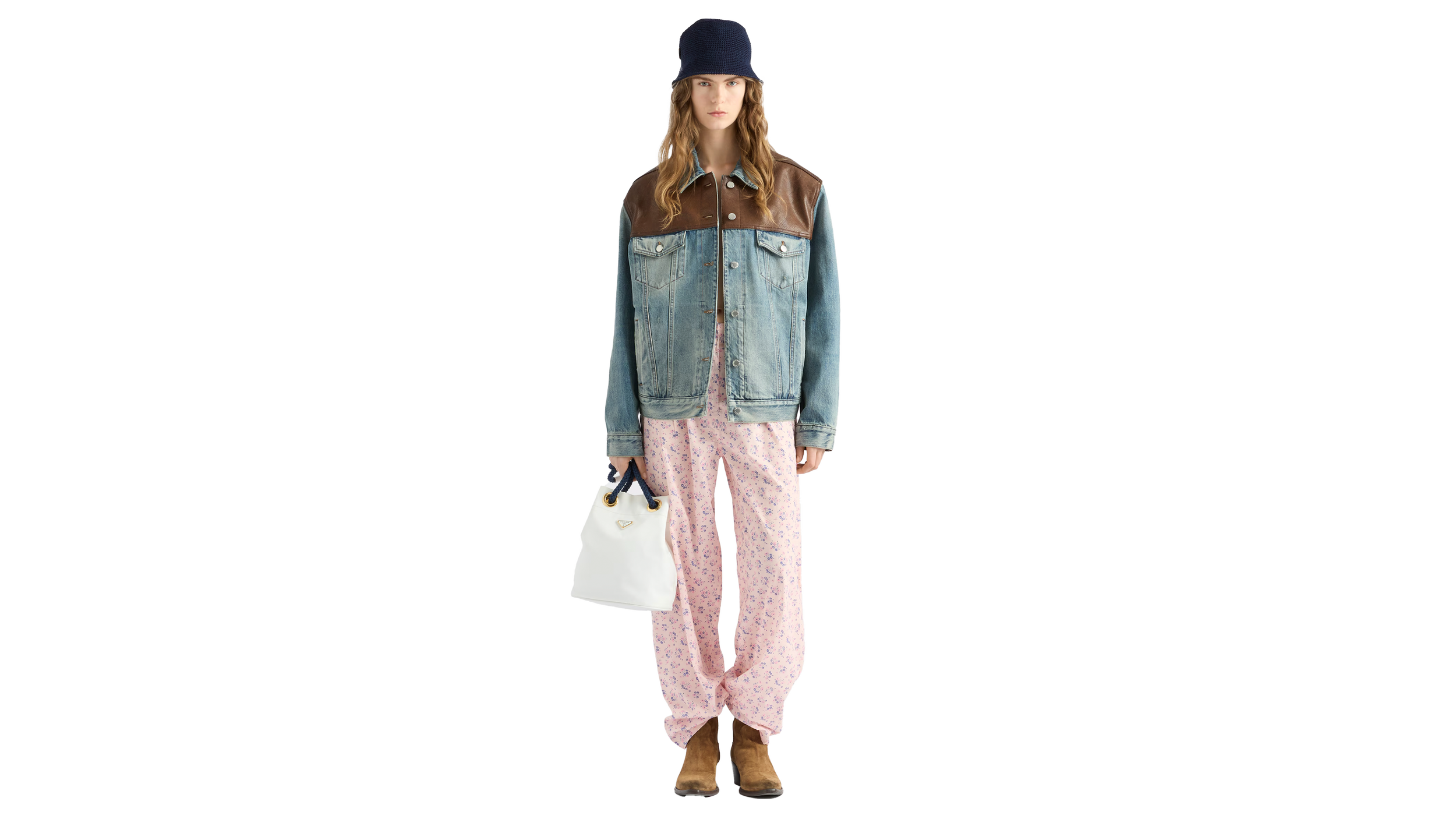 PRADA GIRL.png