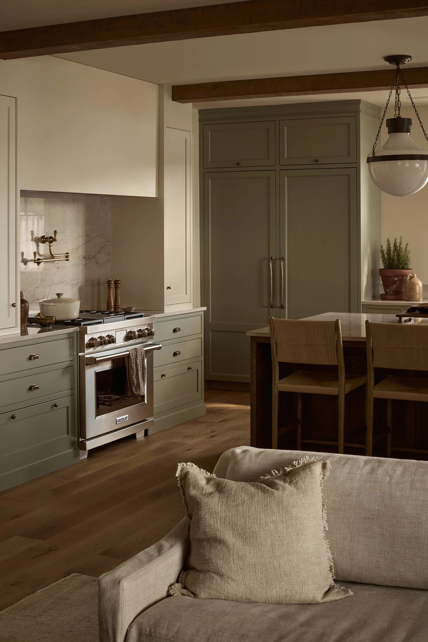 Design Résidence Deslauriers - Blanc Marine Intérieurs - Kitchen