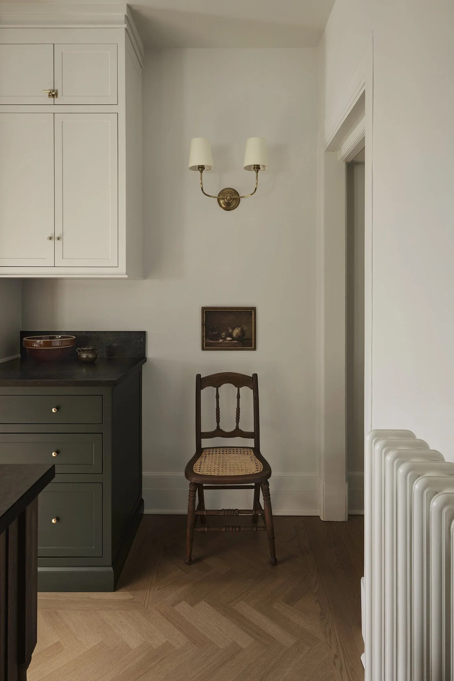 blanc-marine-melrose-residence-kitchen-wall.jpg