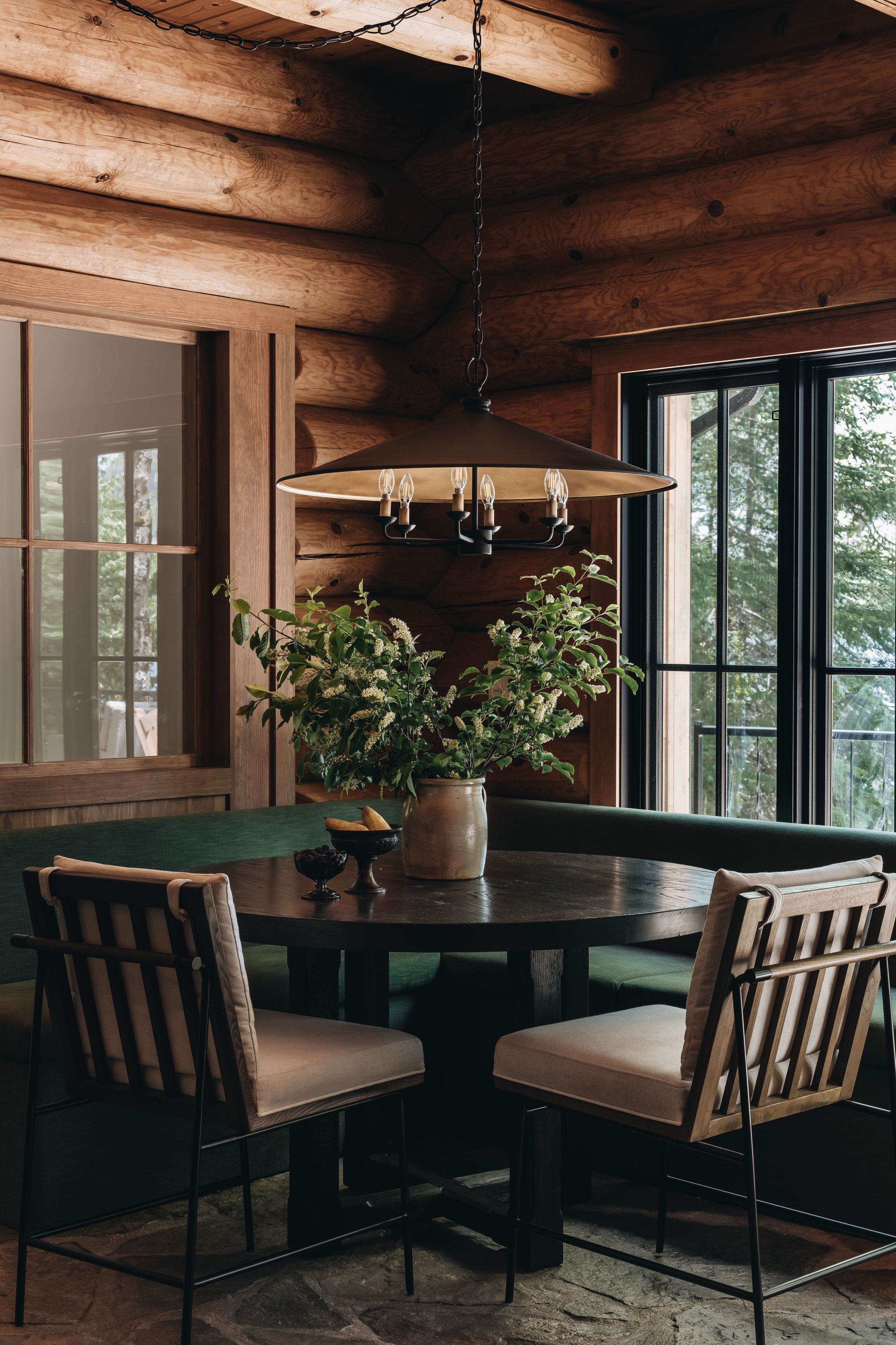 Dining room design - Blanc Marine Intérieurs