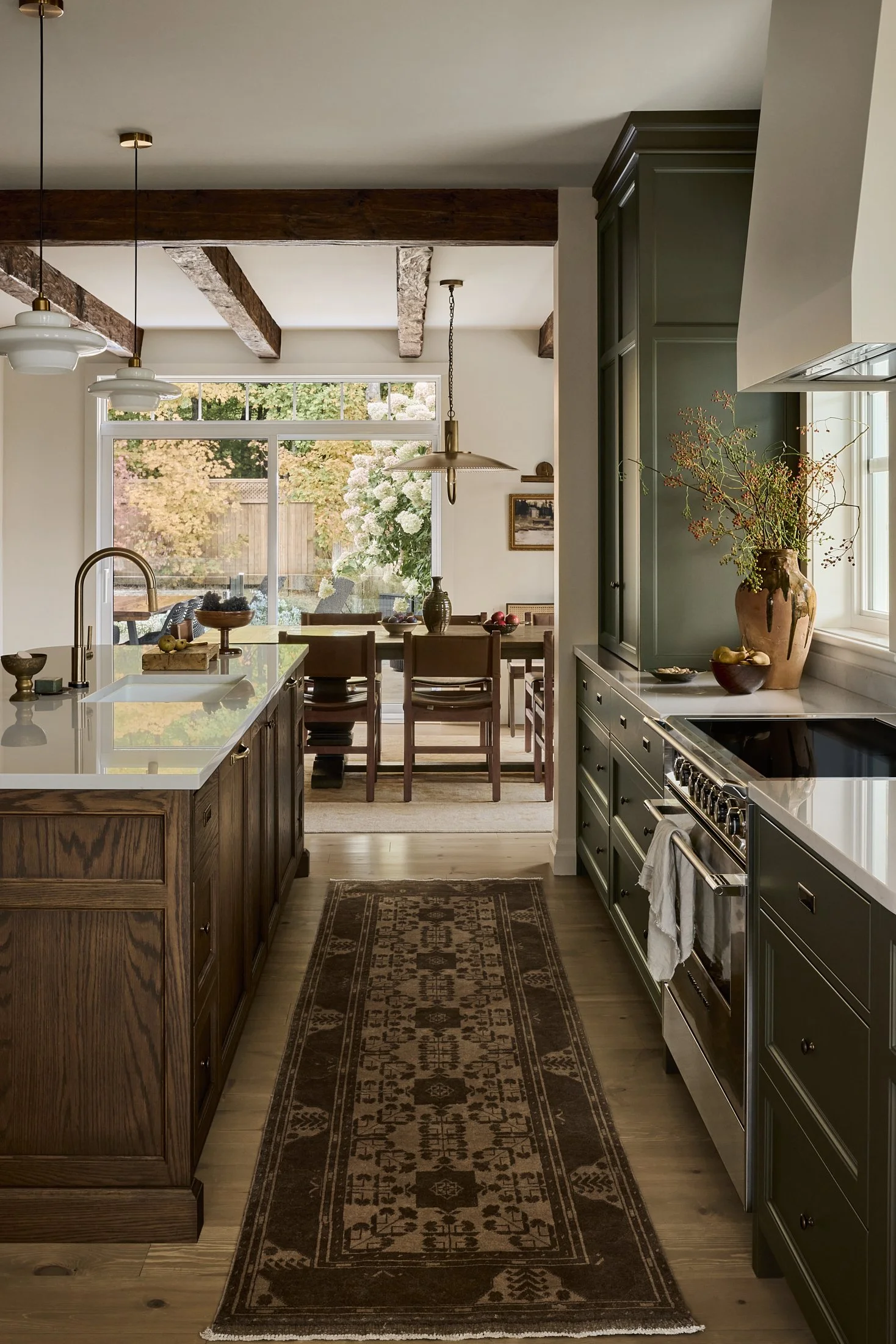 blanc-marine-desfaucons-residence-kitchen-06.jpg