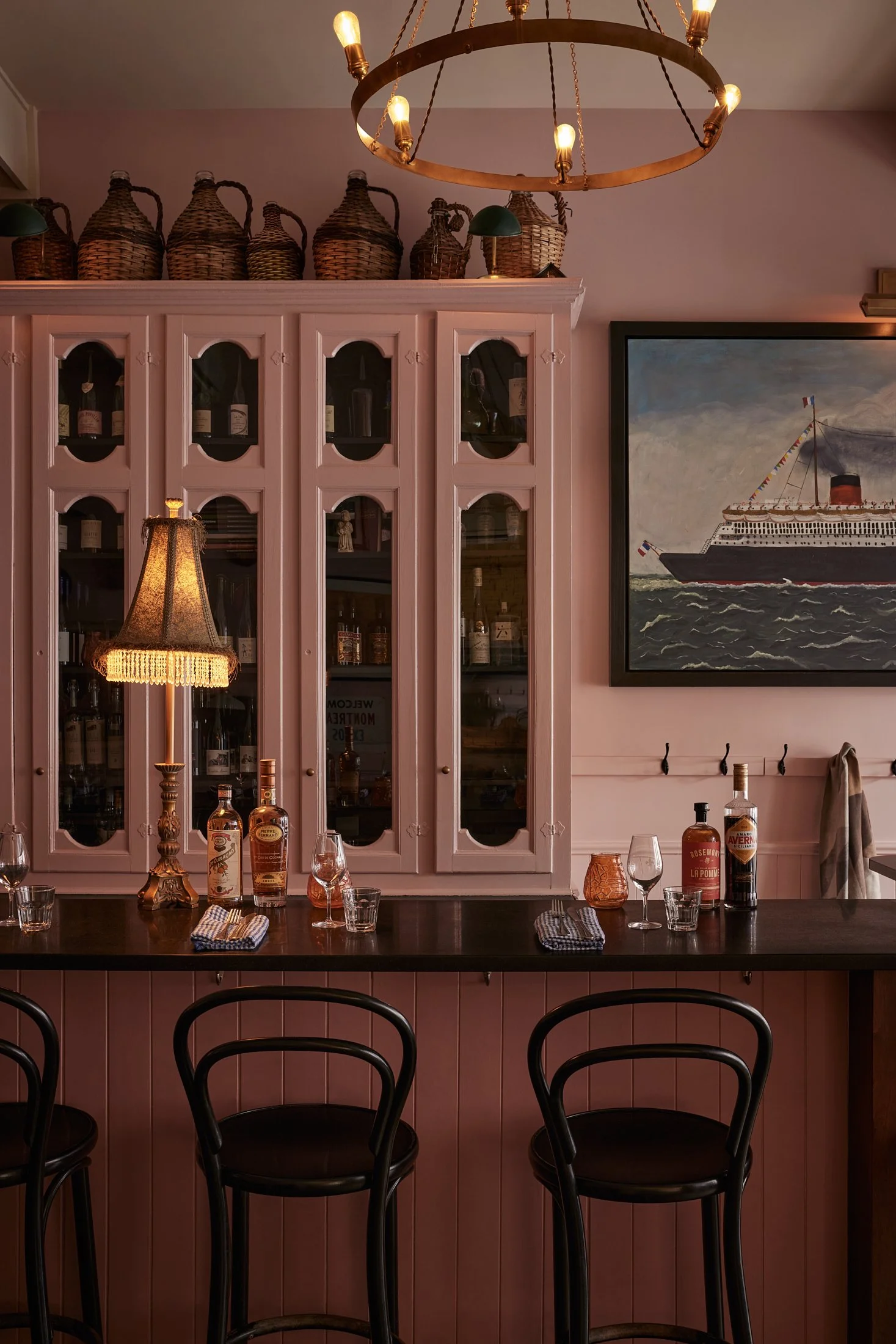 Vin Papillon - Interior Design Blanc Marine