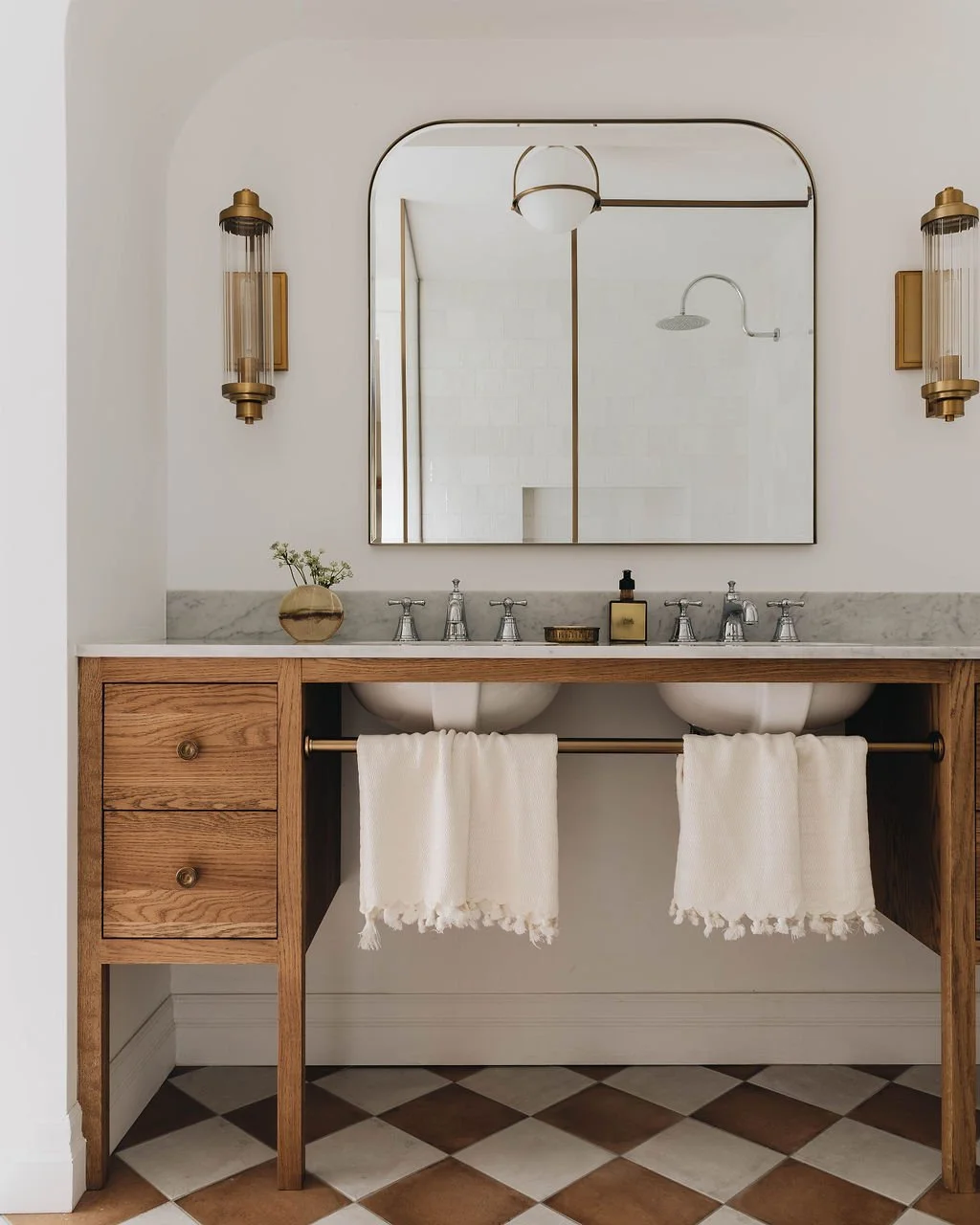 Design de la Résidence Charlotte-Denys — Blanc Marine Intérieurs