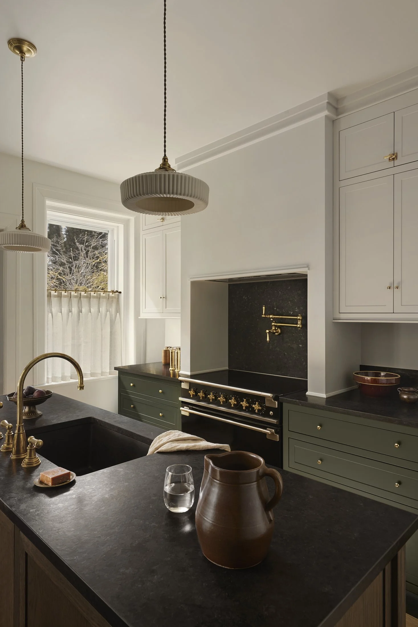 Kitchen Design - Blanc Marine Intérieurs