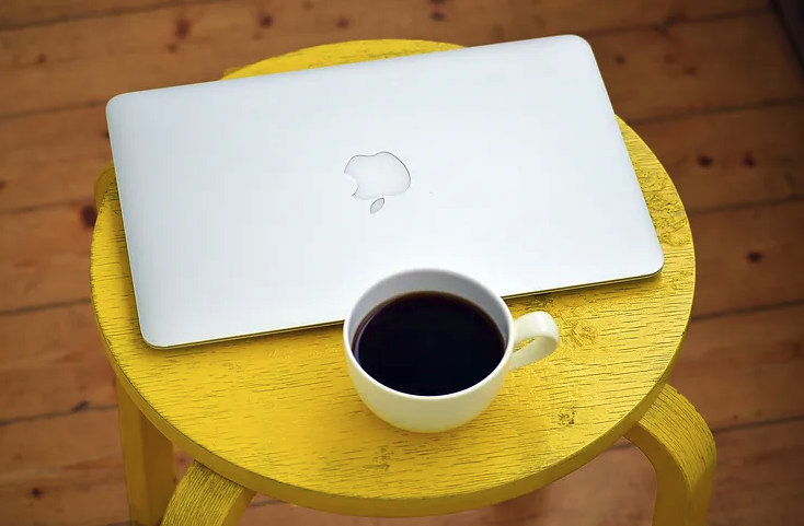      

 
   You wake up, get ready and make that first cup of coffee that’s going to help dust off those morning cobwebs. During this morning coffee ritual, there is a plethora of things that you can do: read a book, start your trek to work, enjoy th