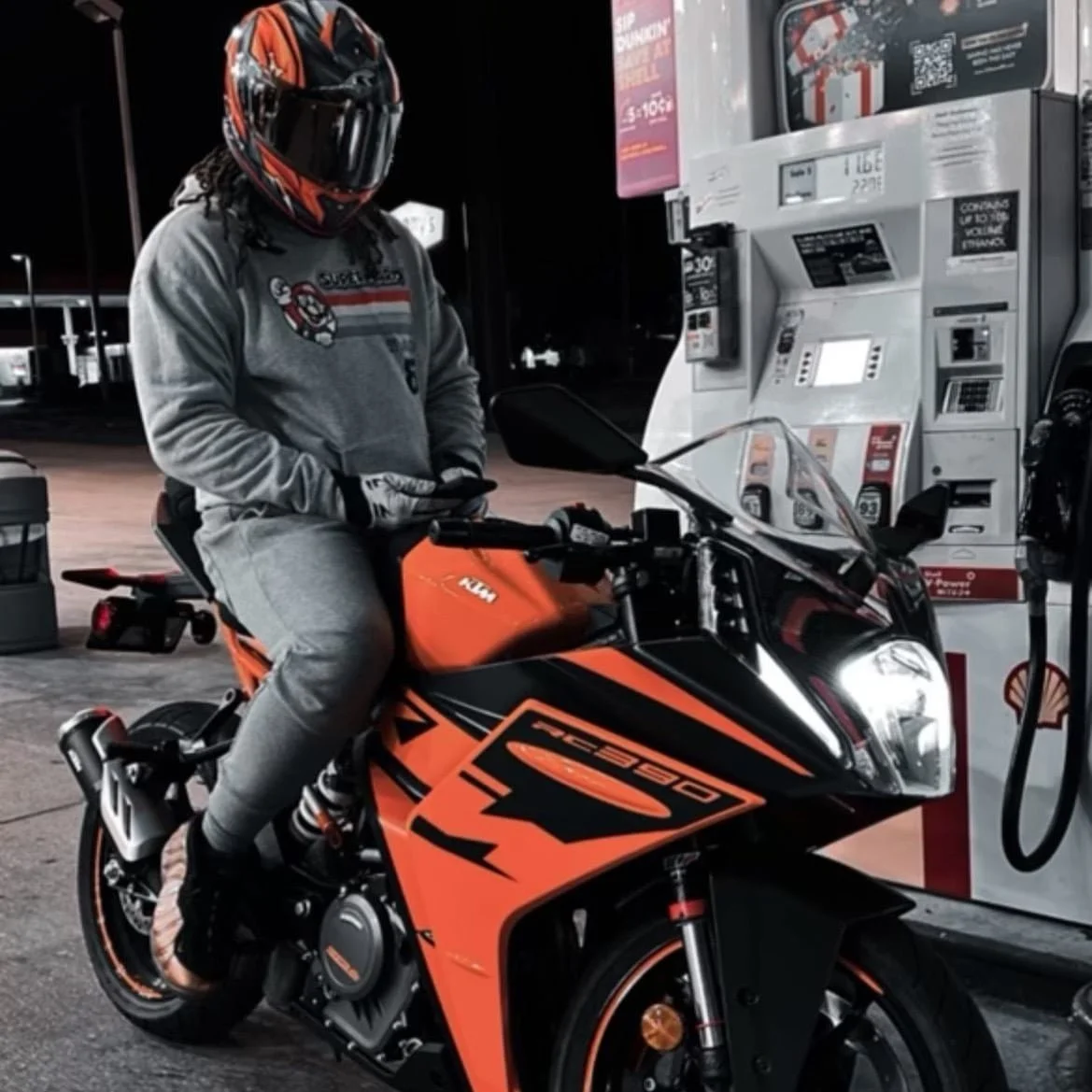 Motorcycle Review 2022 KTM RC390