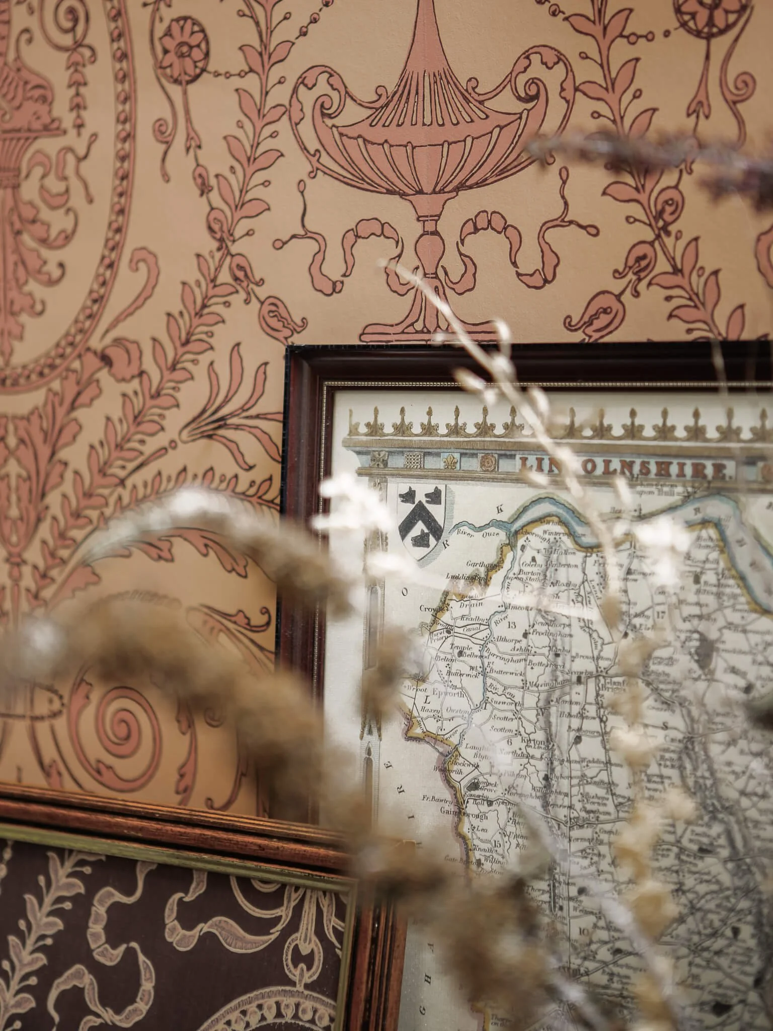 SHERATON_ROOMSET_FLOWERS.jpg