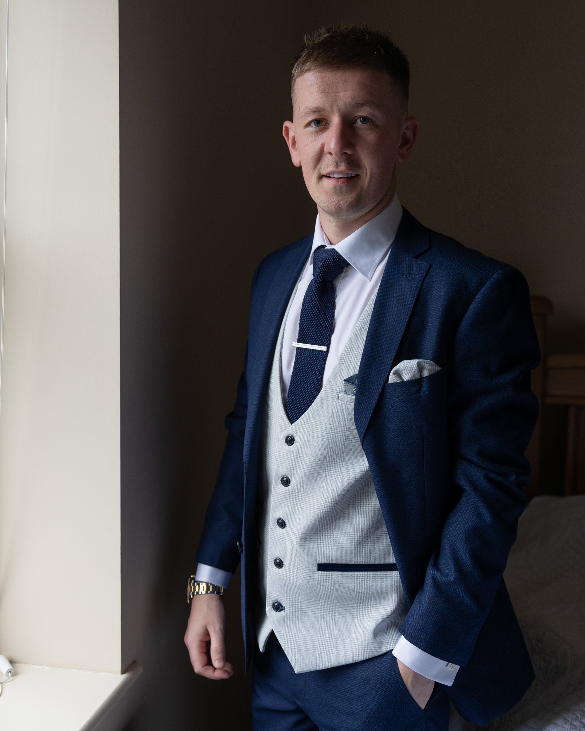 Redcastle Wedding Wedding Photographer | Shea Deighan | Real Irish Wedding | Groom Preps-1015.jpg