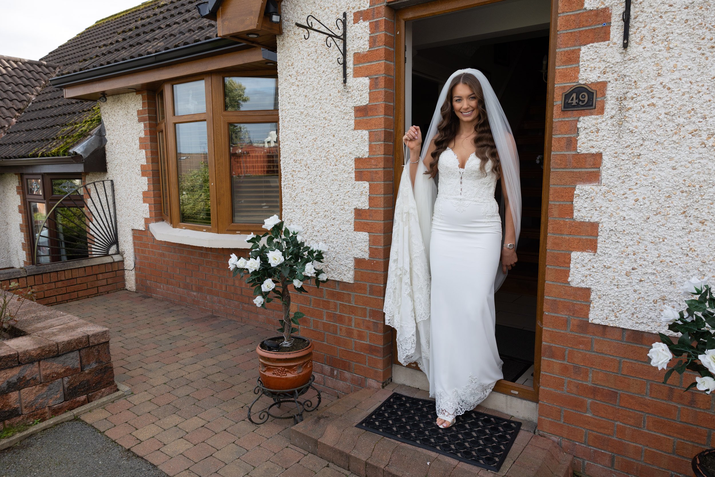 Redcastle Wedding Wedding Photographer | Shea Deighan | Real Irish Wedding | Bride Preps-1090.jpg
