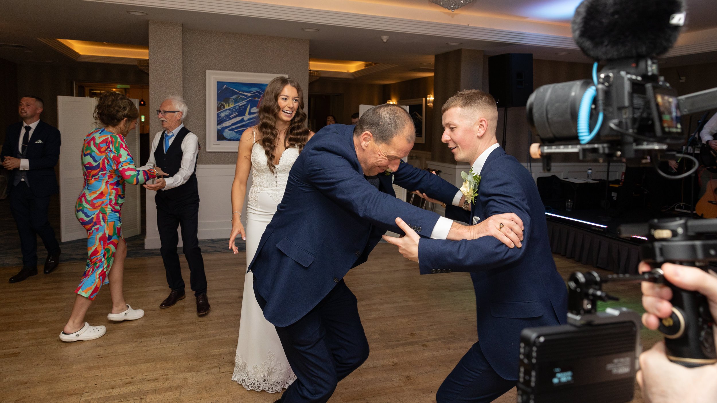Redcastle Wedding Wedding Photographer | Shea Deighan | Real Irish Wedding | Dancing-1323.jpg