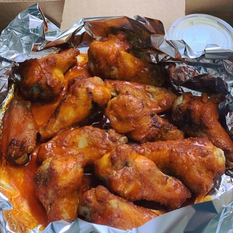 Barbecue, Buffalo, or Plain with house-made Pizza Cutter ranch, our delicious wings never miss! 🍗✨

 #northvillemichigan #northvillemi #puremichigan #supportsmallbusiness #eatlocal #supportlocalbusiness #chickenwings #buffalowings