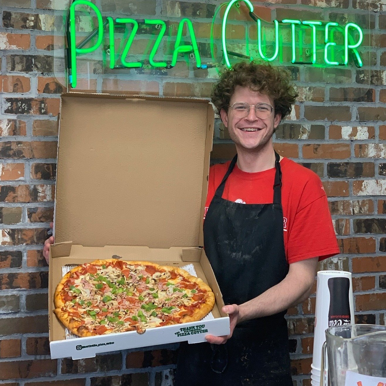 A Chef's Special made by a special chef!! 😍🍕❤️ 

#weloveyouscott #pizza #northvillemichigan #northvillemi #supportsmallbusiness #eatlocal #supportlocalbusiness #supportlocal
