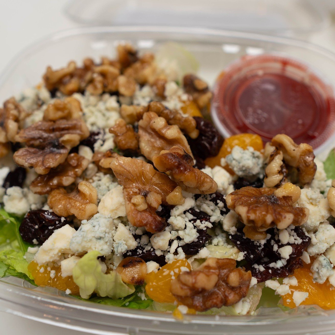 The Cherry Gorgonzola Salad: dried Michigan cherries, walnuts, mandarin oranges, and gorgonzola cheese with a raspberry vinaigrette dressing 😍🍒✨ 

#locallunch #northvillemichigan #northvillemi #eatlocal #supportlocalbusiness #supportlocal #downtown