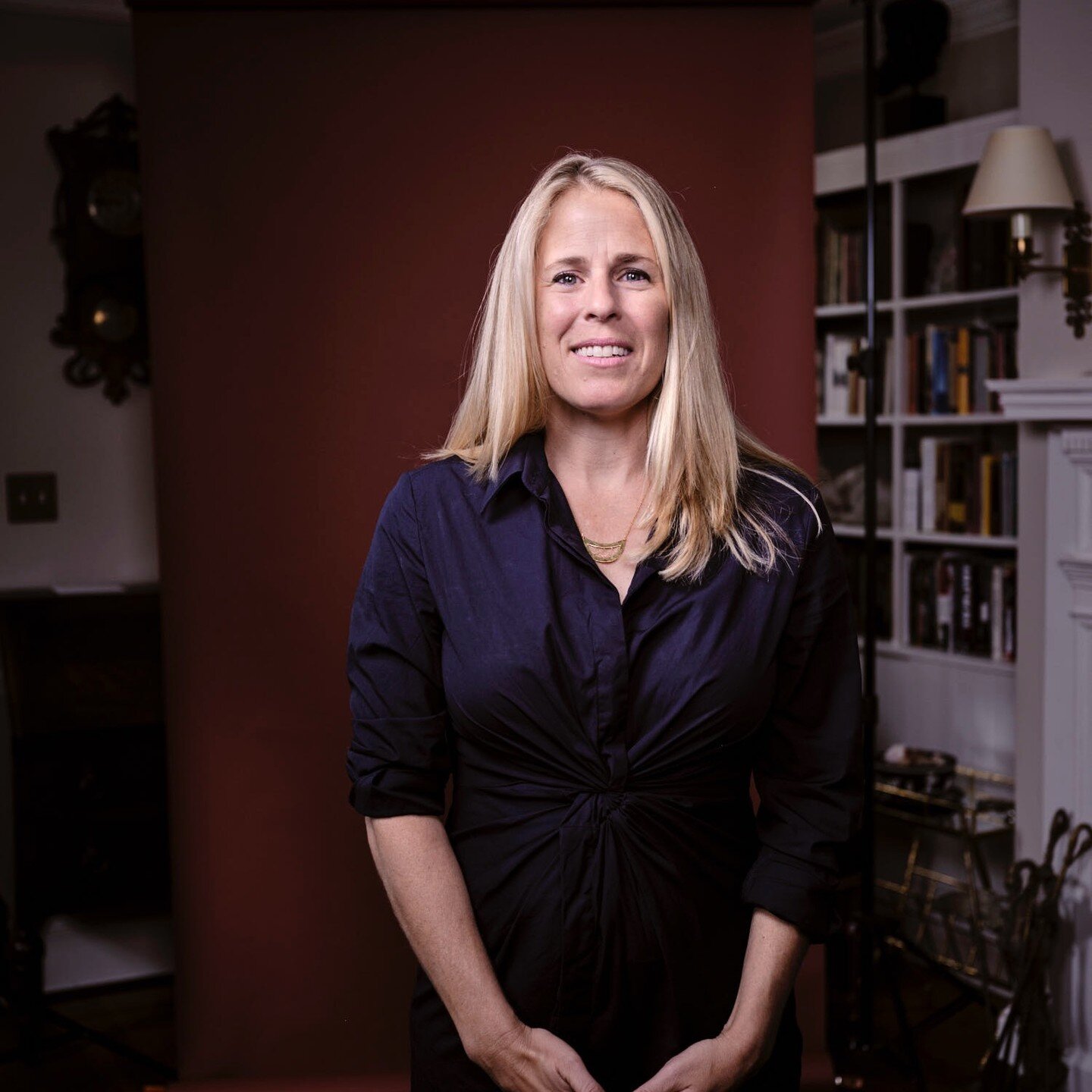 Meet our founder, Lisa Maddox. Former CIA officer who has used her unparalleled research and investigative skills to establish Family History Intelligence. Lisa completes intense research on family backgrounds and digitizes these findings into passwo
