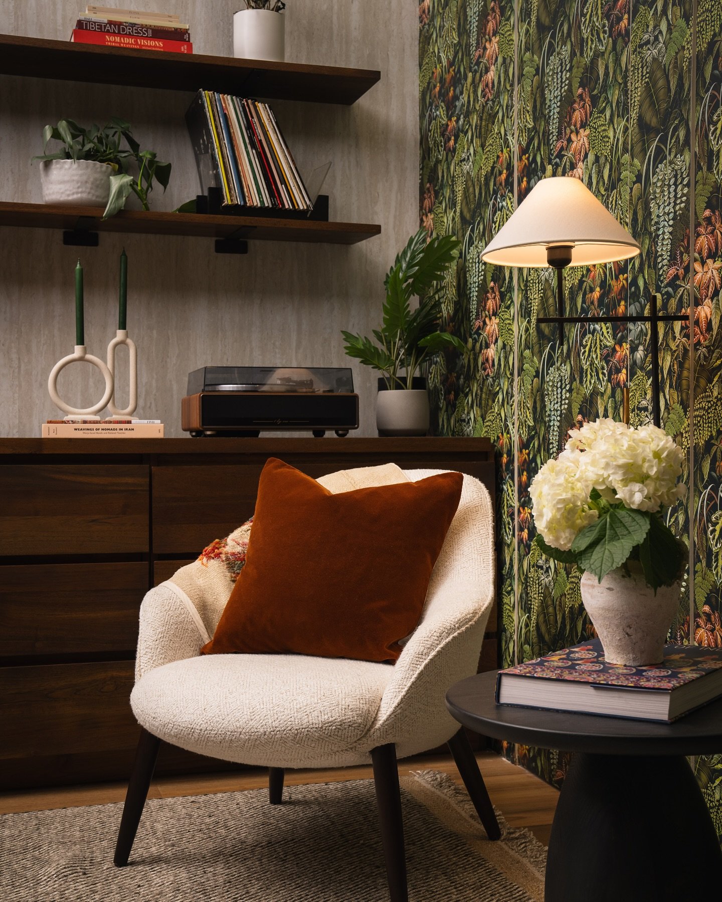 A brief moment for this cozy little corner&hellip;