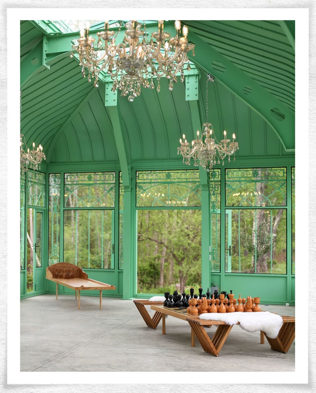 Some sneak peaks from our shoot at the most gorgeous venue you&rsquo;ve ever seen&nbsp;@orangerienewyork!

Owners Lucy and Felix searched far and wide for a Parisian inspired venue for their wedding. When they couldn&rsquo;t find what they were envis