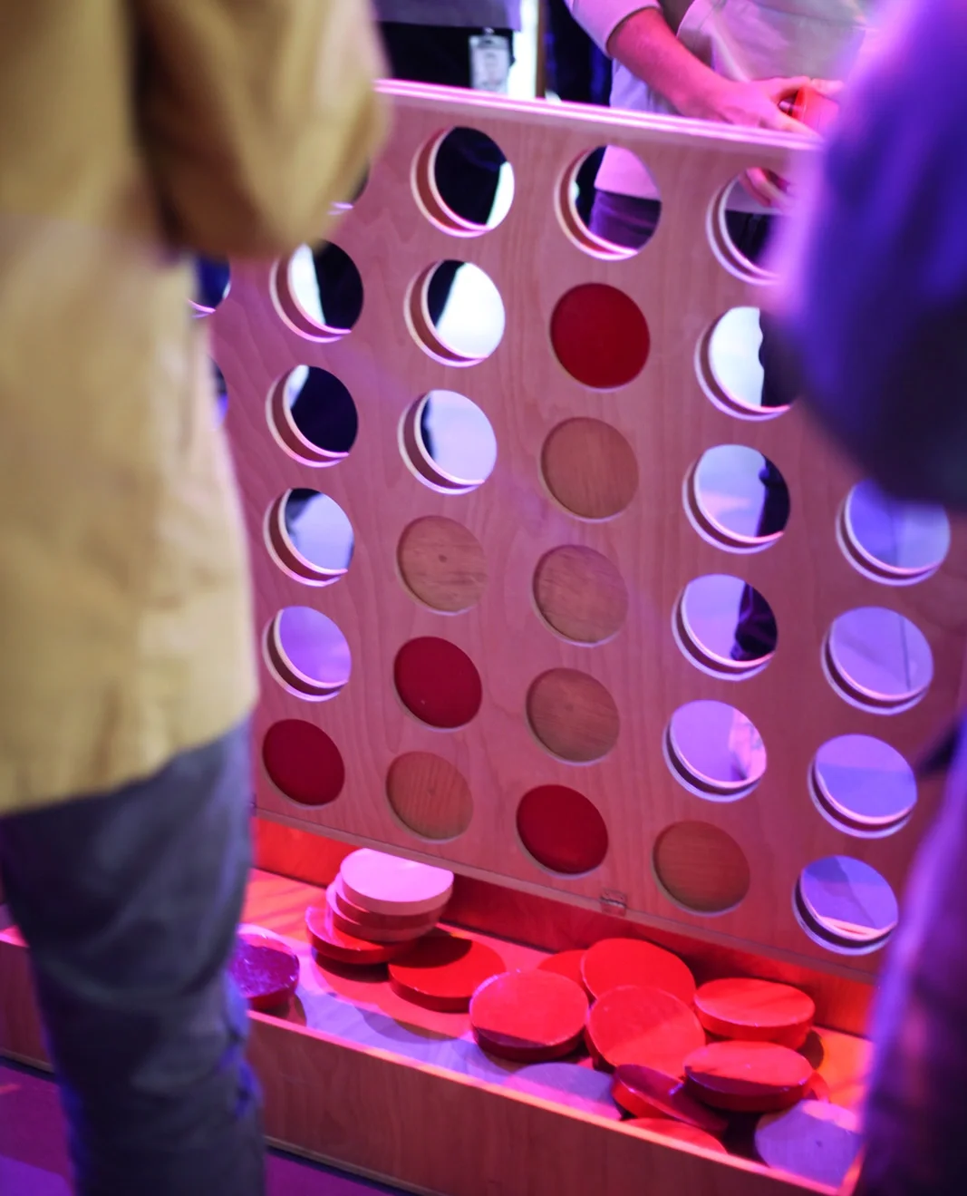 Giant Connect Four Yard Game Rentals - Upstate Jamboree Hudson Valley New York.webp