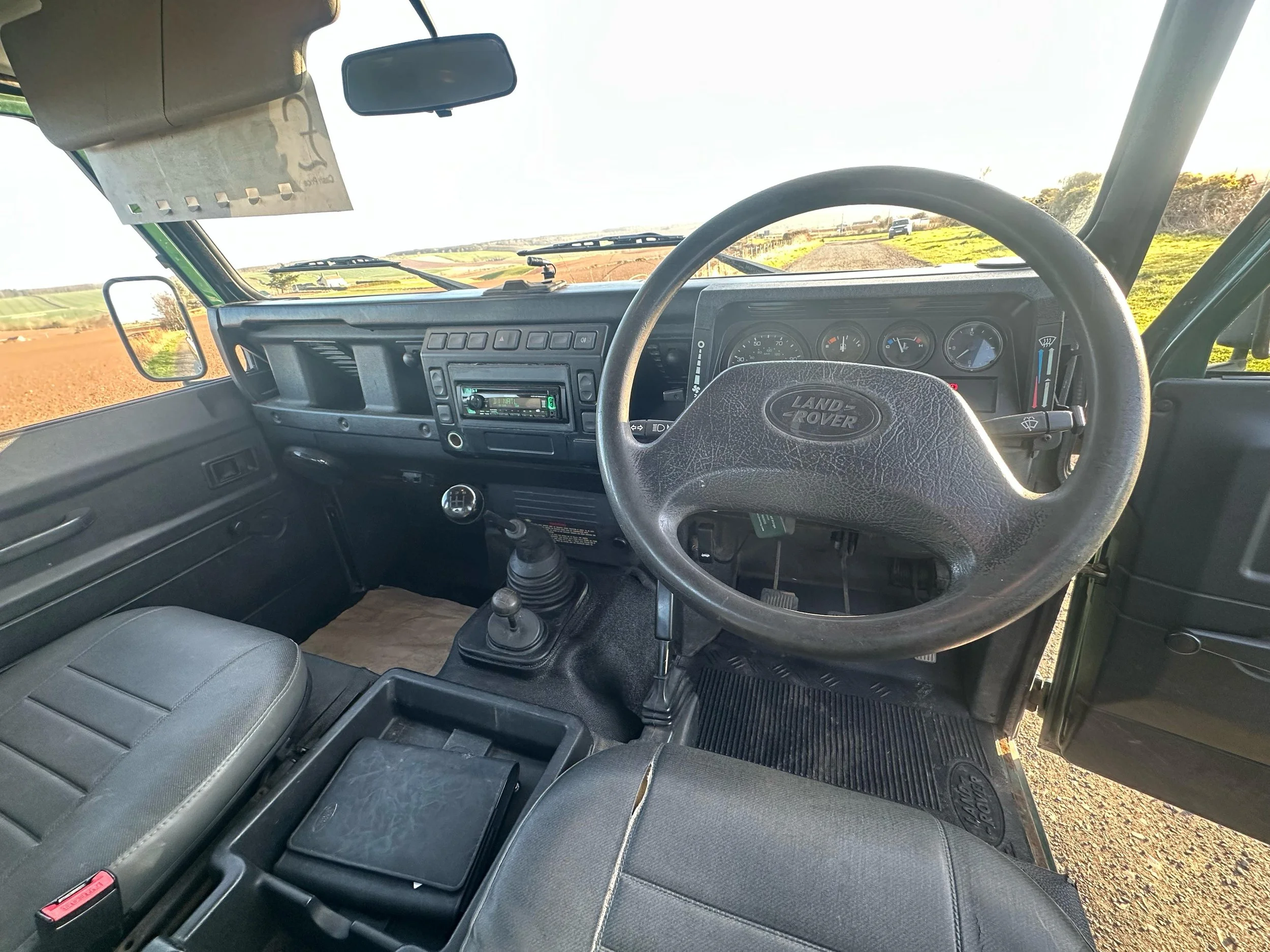 10 Land Rover Defender Double Cab Pickup.jpeg