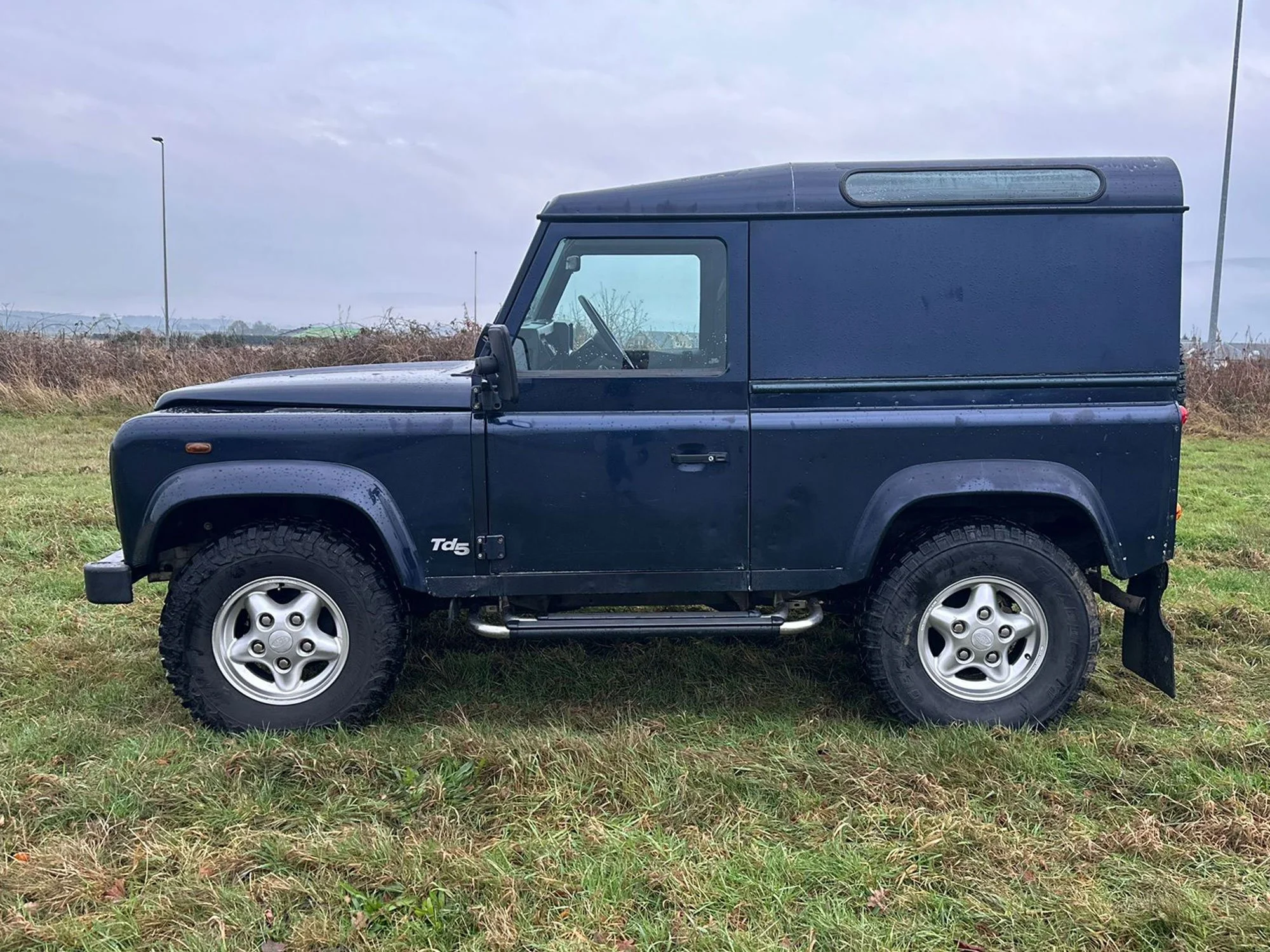 2-T90-LABDefender-90-Hardtop-for-Sale.jpg