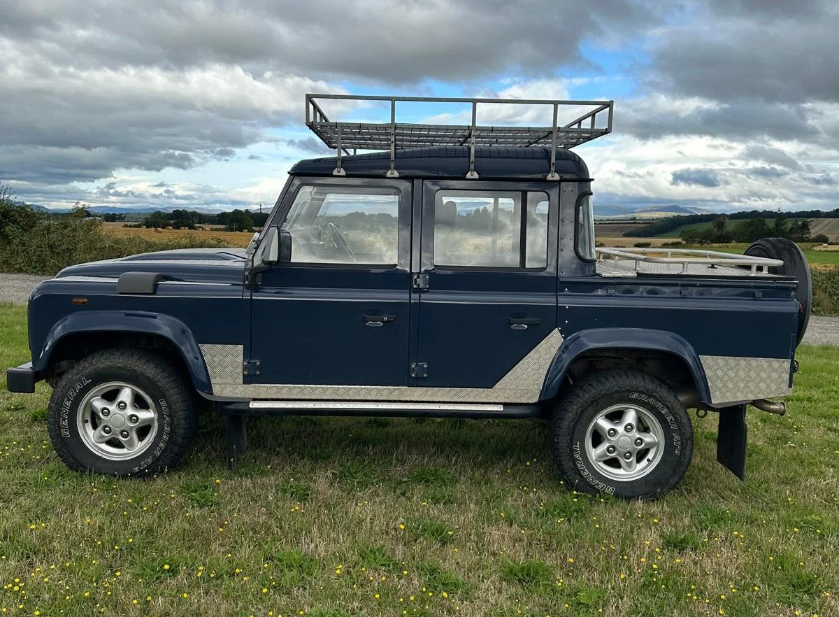 2010 Land Rover Defender 110 Double Cab Pick-Up