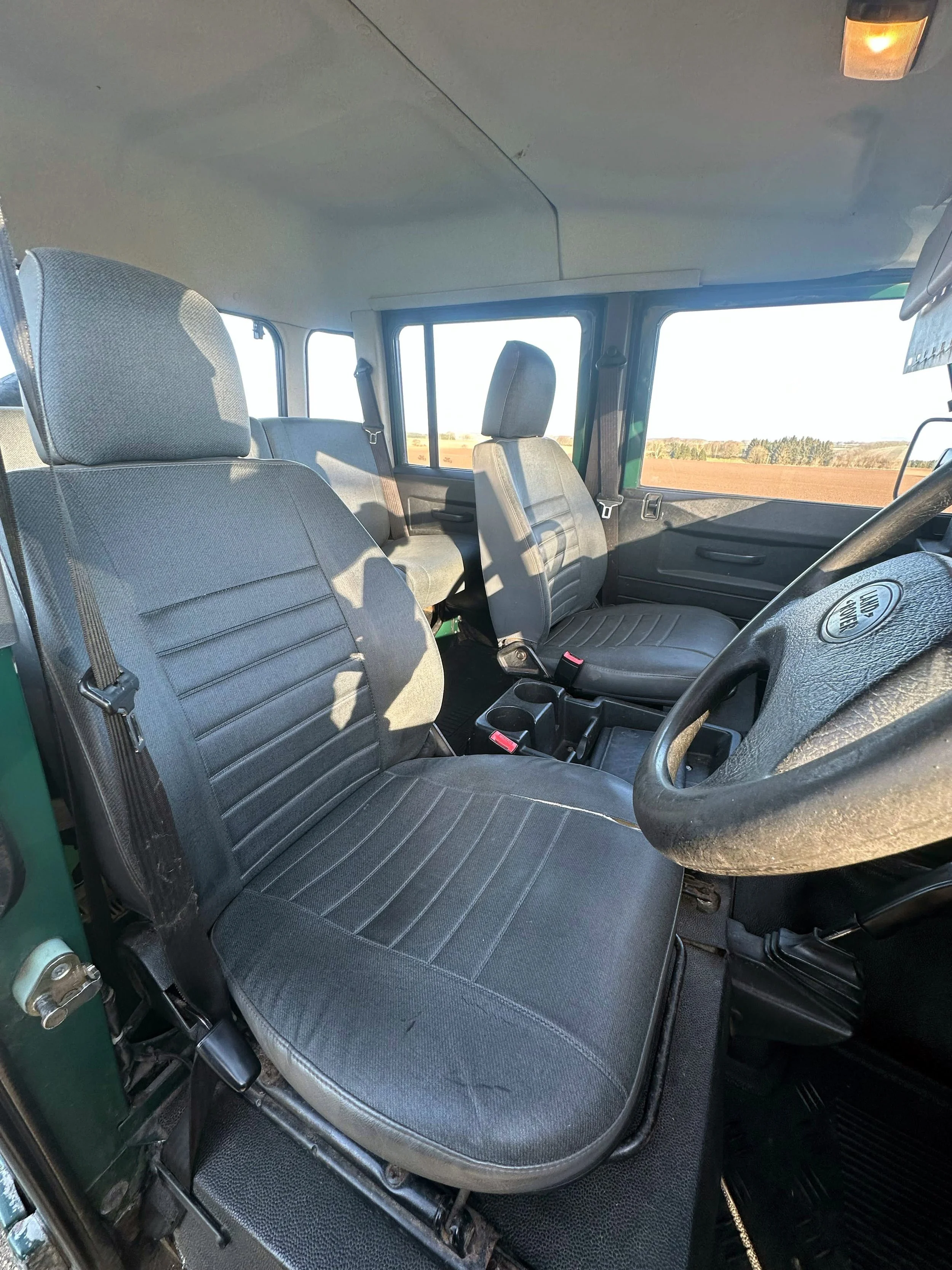 13 Land Rover Defender Double Cab Pickup.jpeg