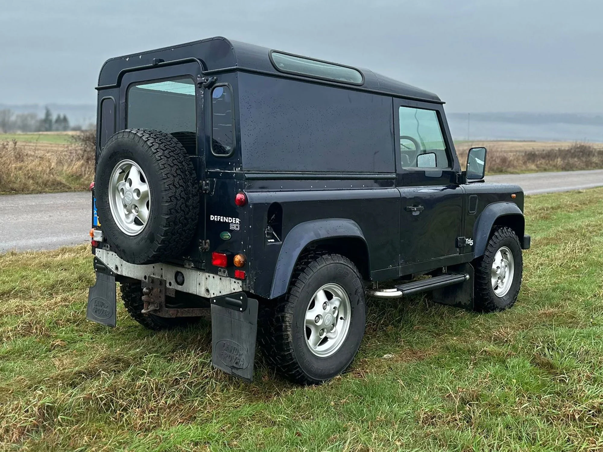 5-T90-LABDefender-90-Hardtop-for-Sale.jpg