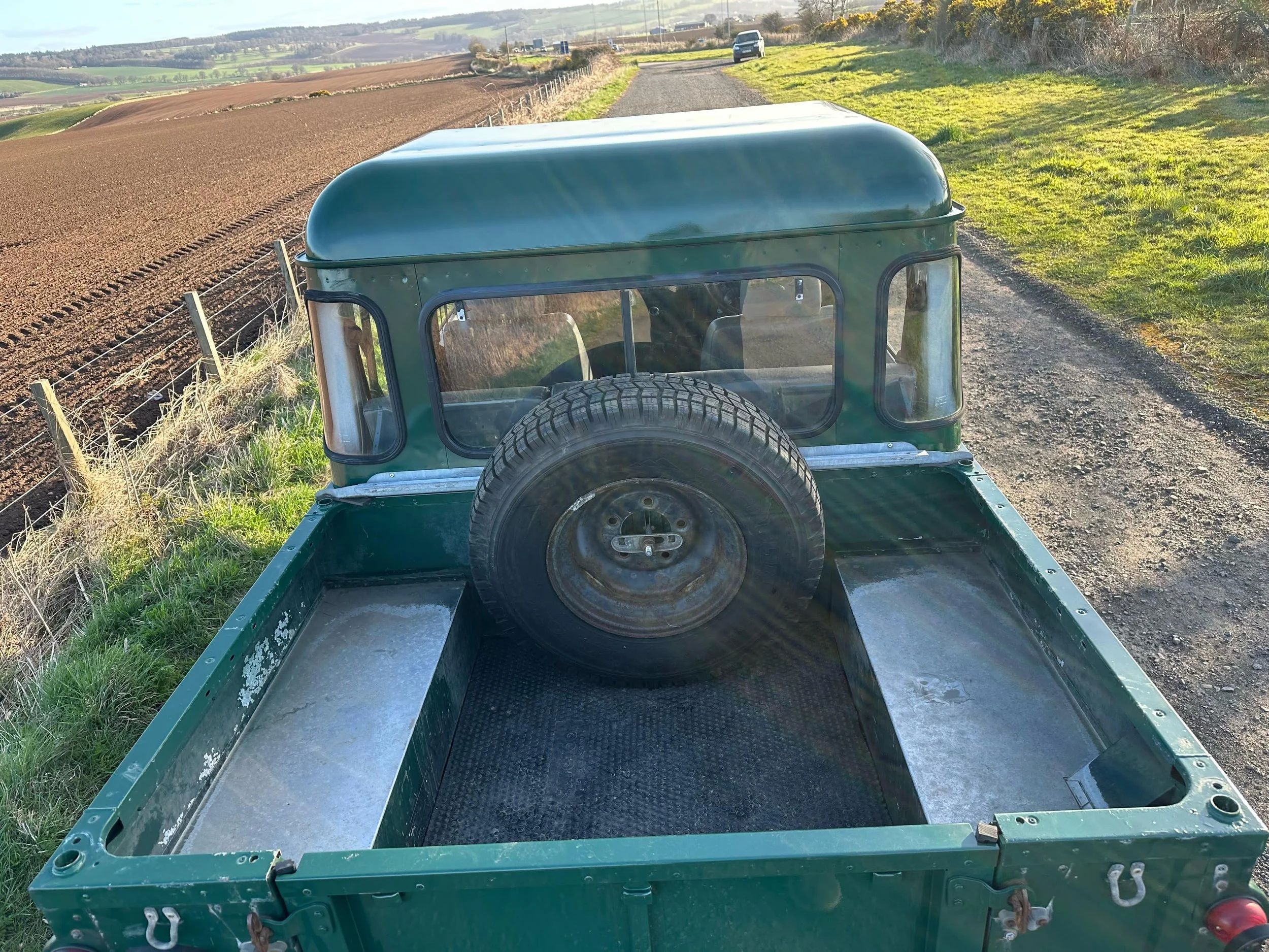 11 Land Rover Defender Double Cab Pickup.jpeg