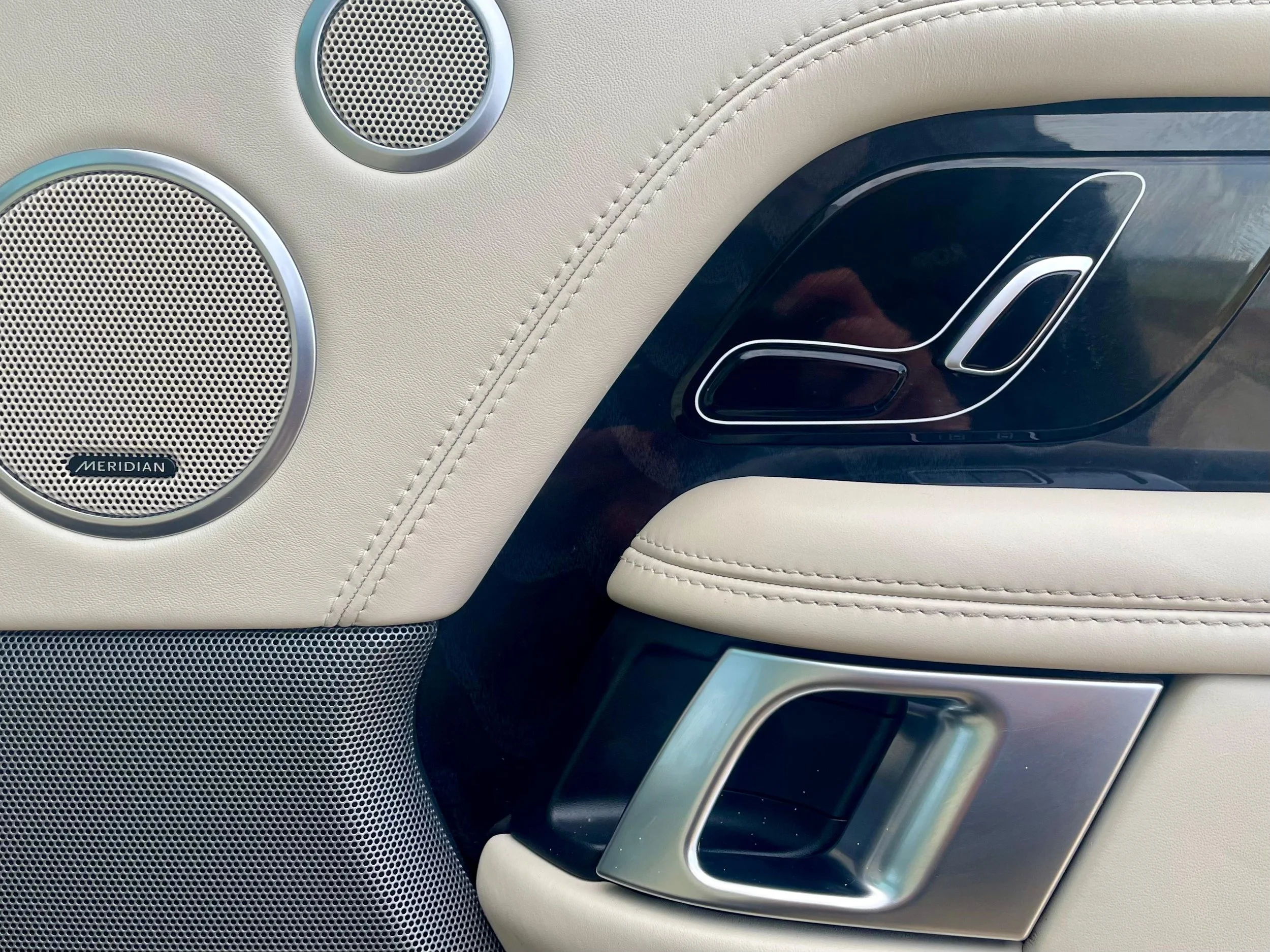 Range Rover Vogue SE 4.4 SD V8 For Sale