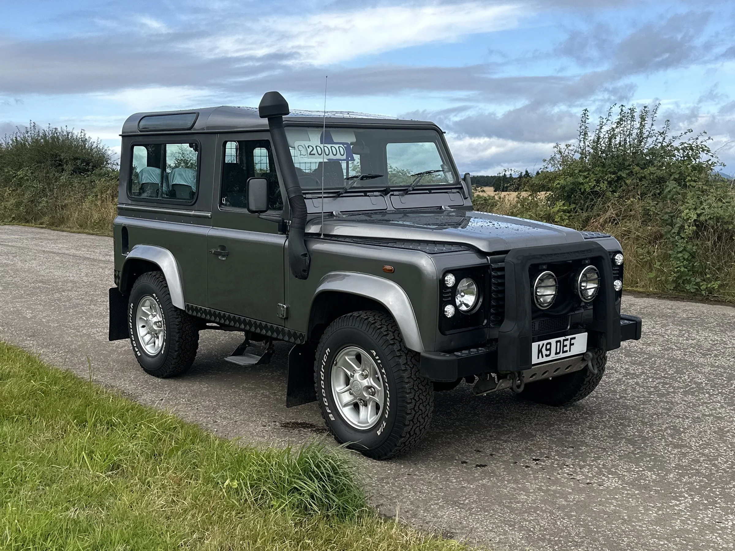 Land Rover Defender 3Dr Station Wagon For Sale