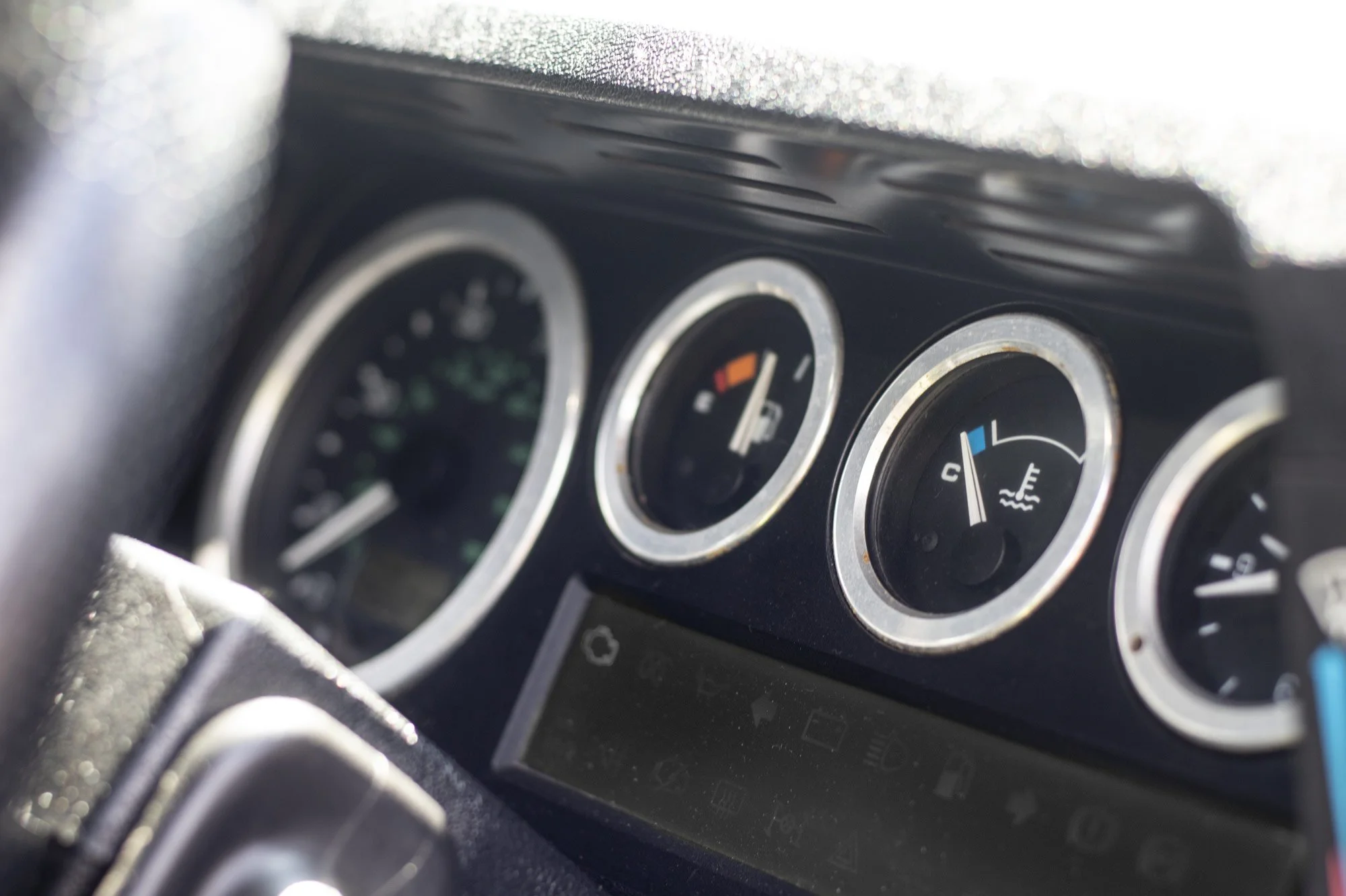 SL54XED-LandRover-Defender-90-5.jpg