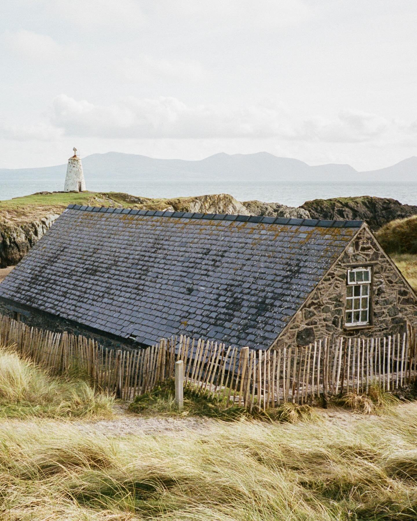 Llanddwyn, the magical tidal island, is now up on Sober Trails. 

Edition 11, captured on the Contax T2. 🎞️