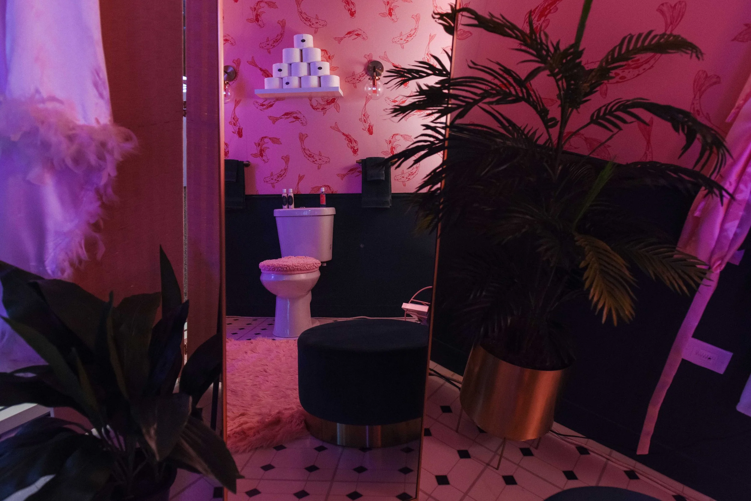 Experiential ✴ Hotel Selfie