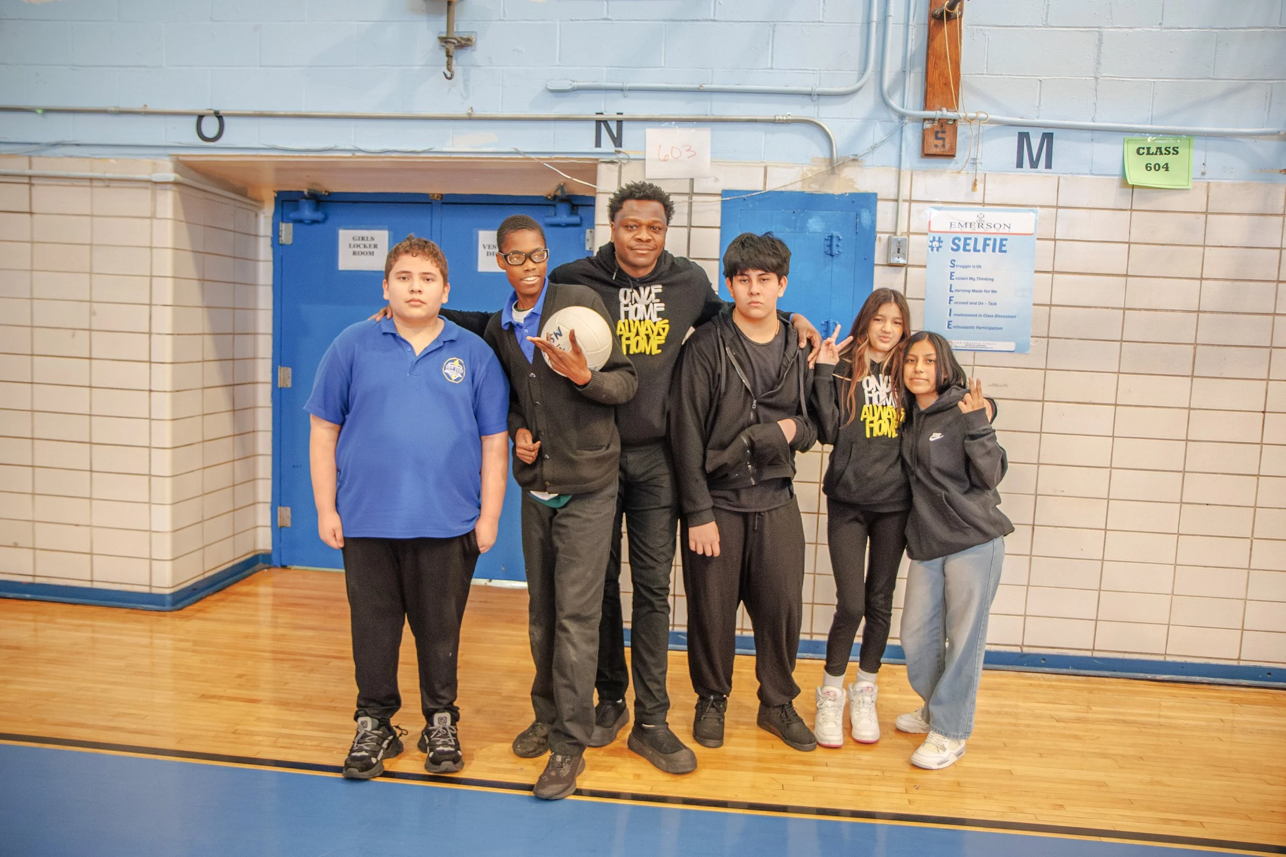 Team ready for playing