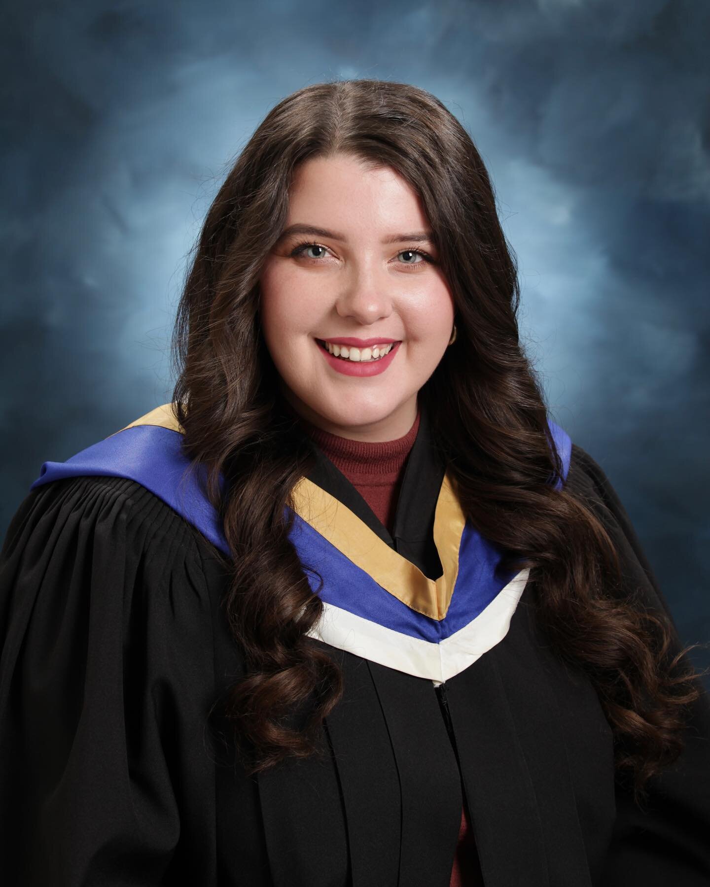 It&rsquo;s finally happening! 🎓

I still remember sitting on the couch outside of the library after my first semester on the verge of tears because I felt like I was in over my head. Everyone around me seemed to have their life figured out and I tho