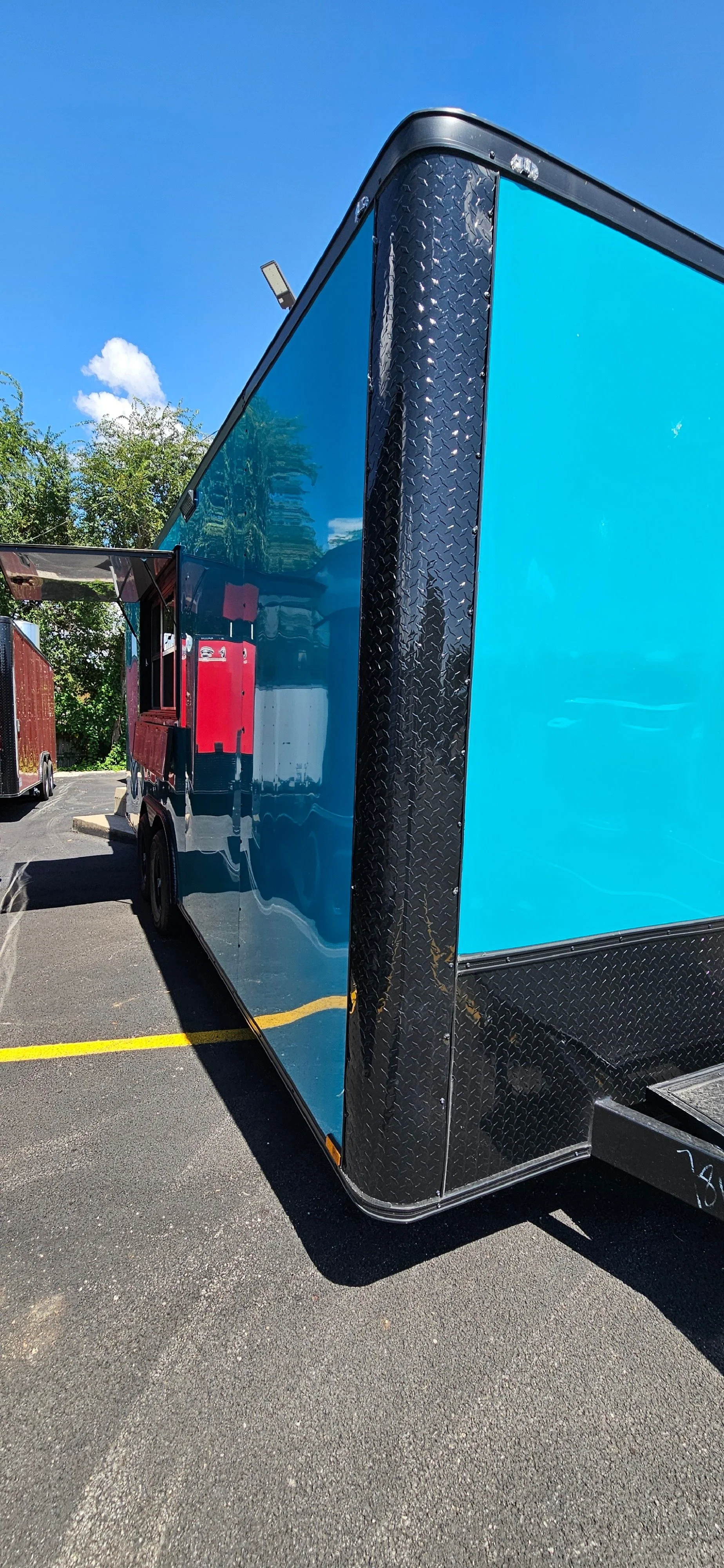 Concession _Trailer_Blue_78165.JPG