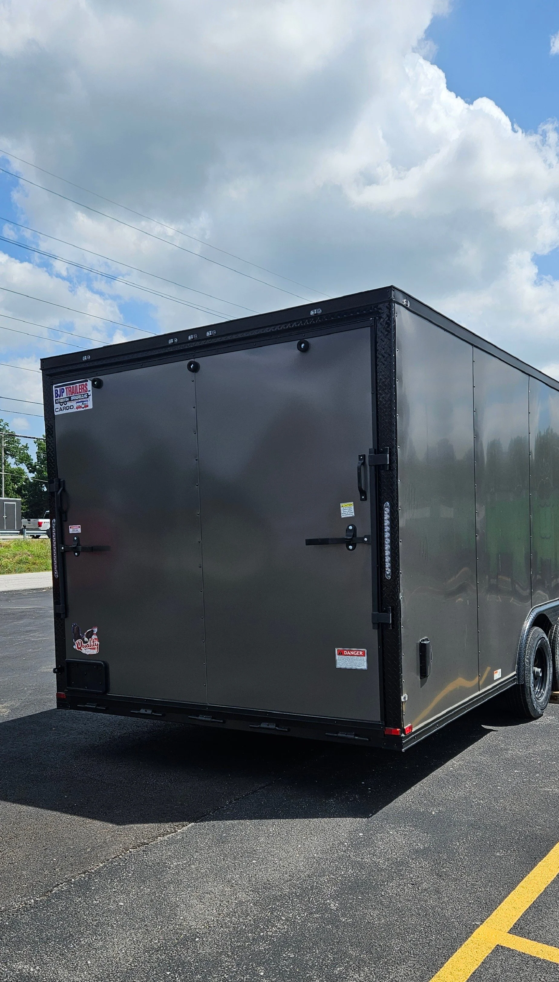 CargoTrailer_Trailer_Charcoal_71318.JPG