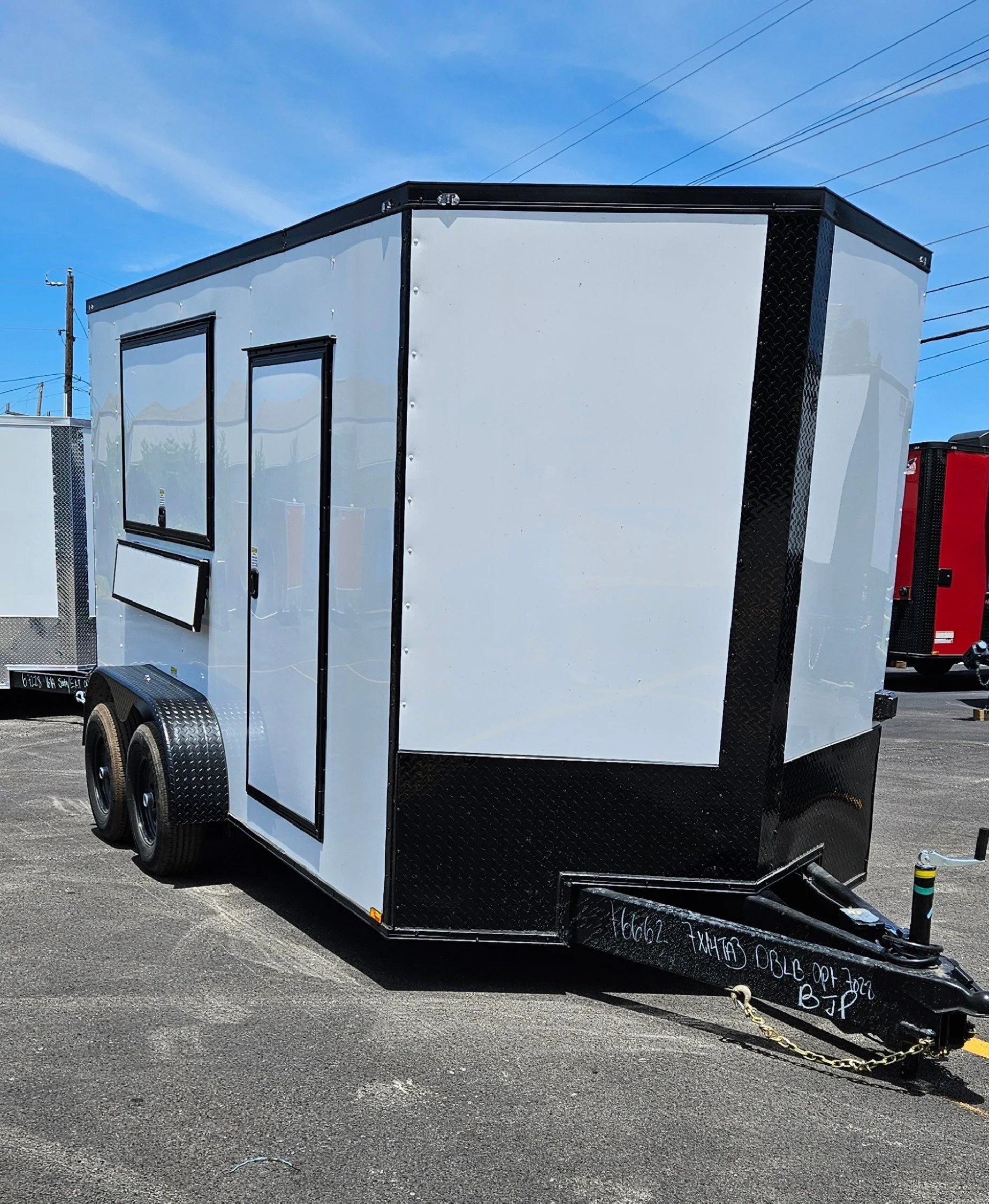 Concession _Trailer_White_76662.jpg