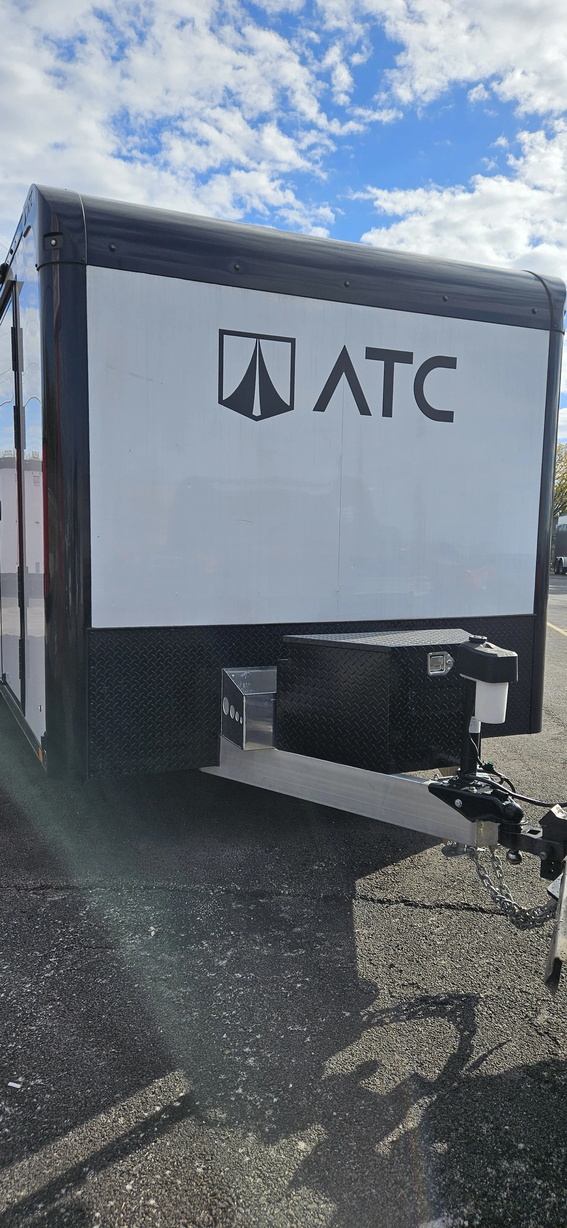 Front view of 8.5X 30 White Car Hauler #32088