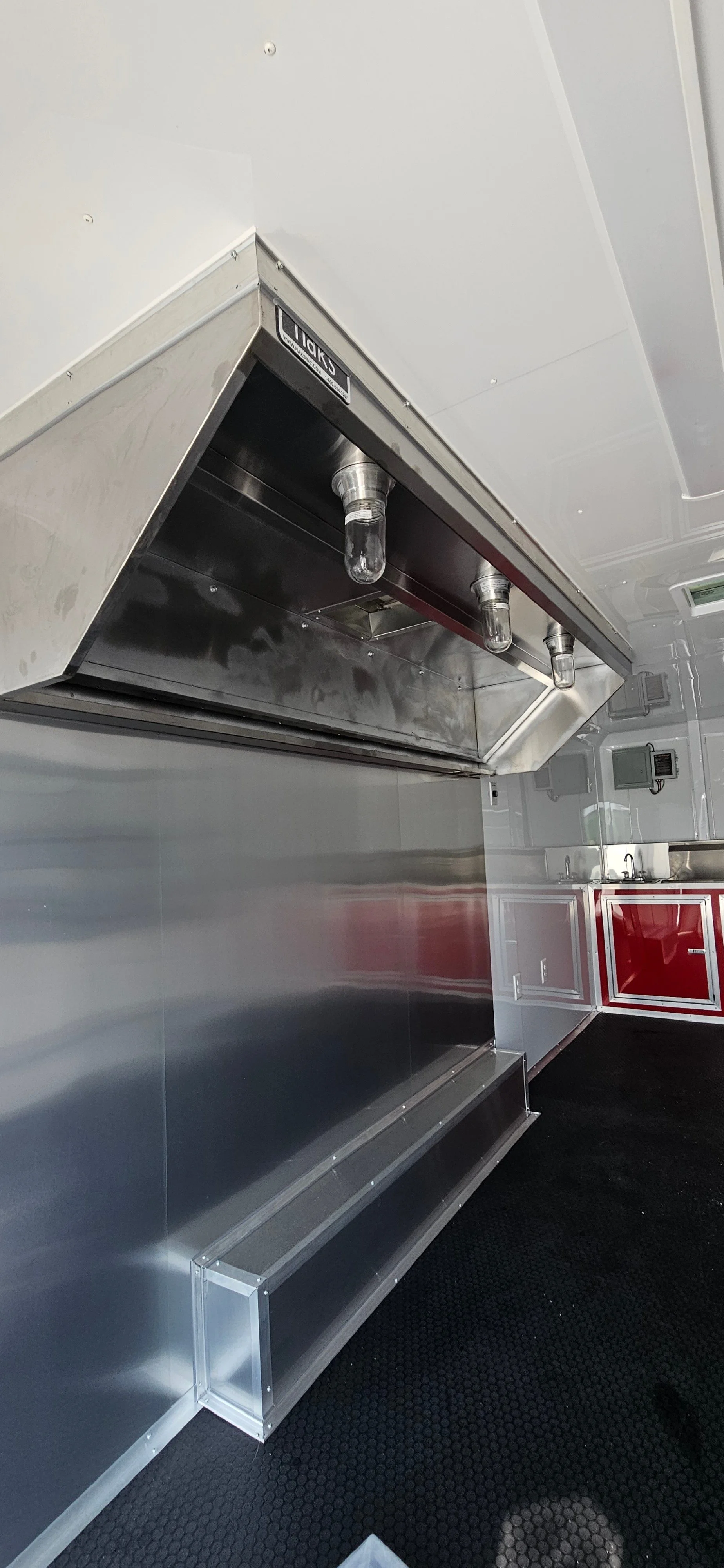 Concession _Trailer_Red_78164_4.JPG