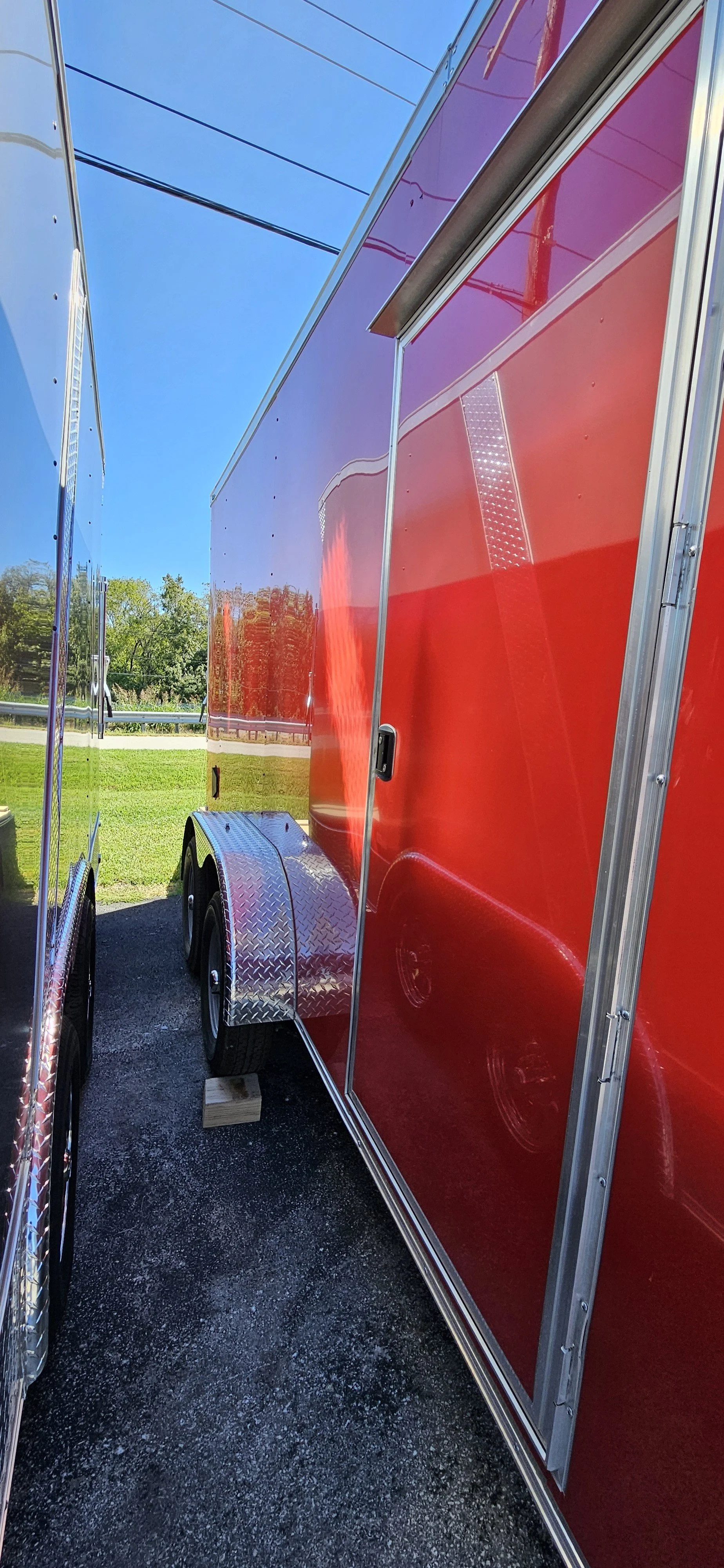 7X14TA Red Cargo Trailer #78432 close up of the side