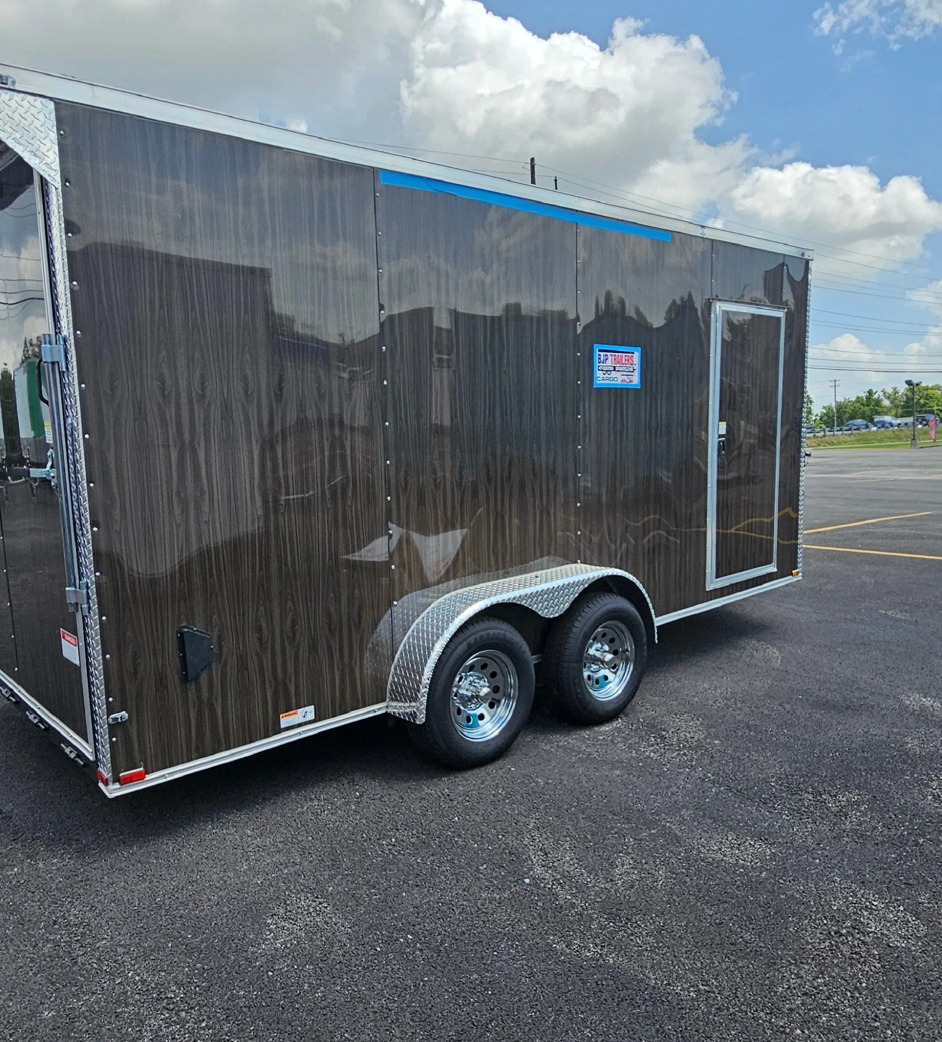 CargoTrailer_Trailer_Charcoal_70063_2.JPG