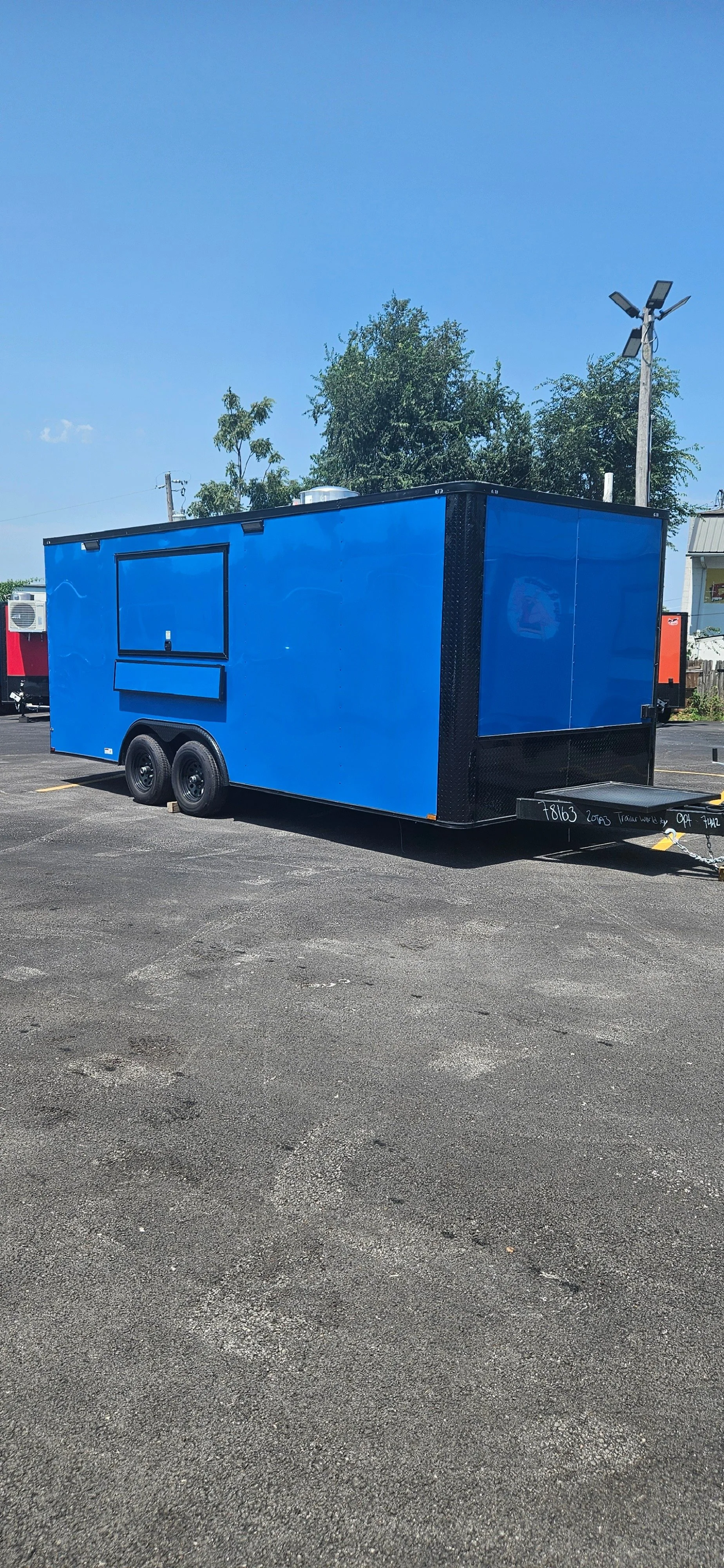 Concession _Trailer_Blue_78163_2.JPG